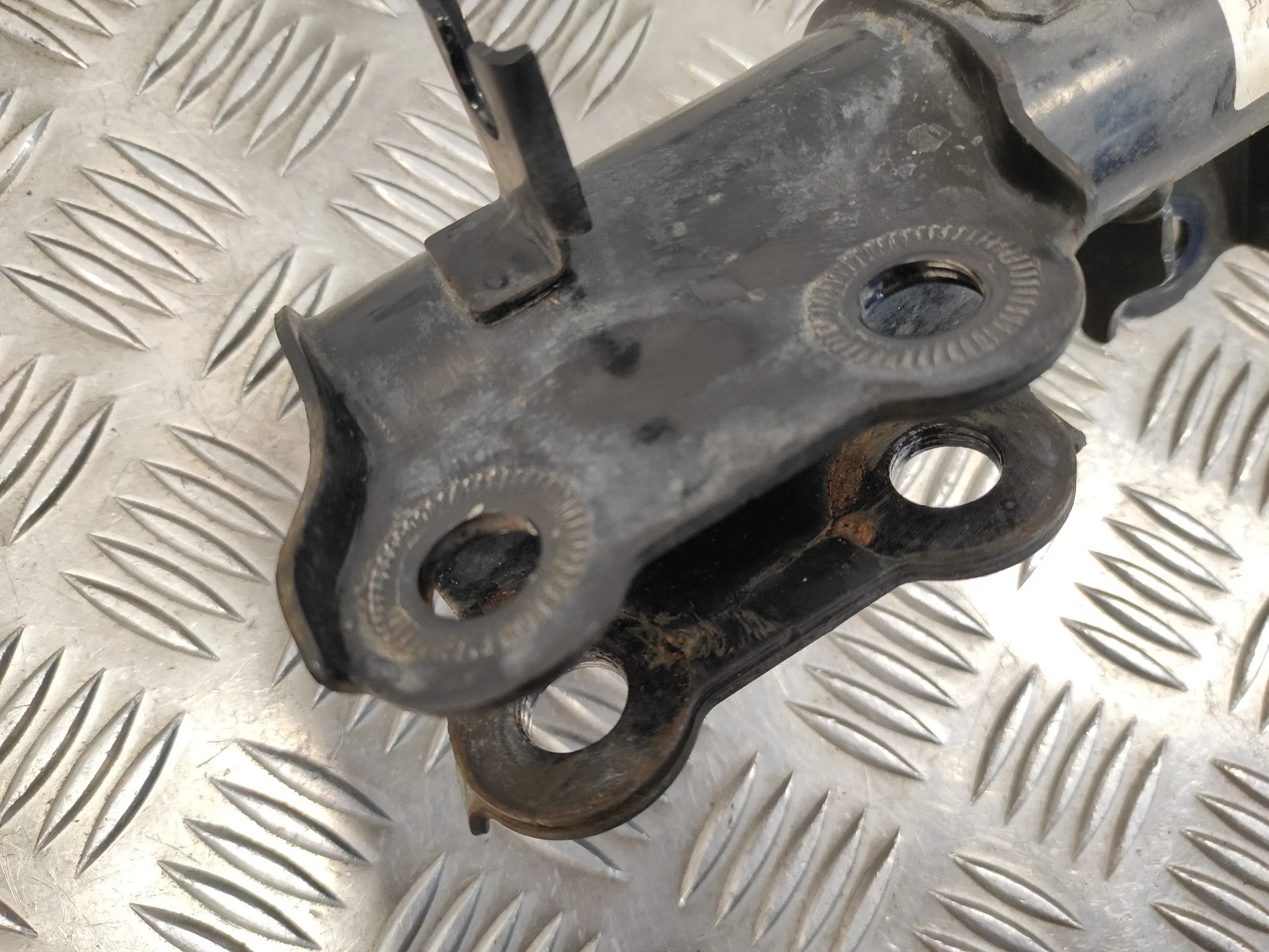 Amortiguador Delantero Izquierdo para Kia Rio Iii (Ub)