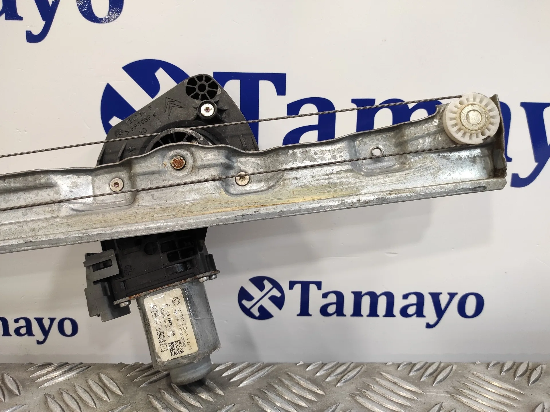 Elevalunas Delantero Derecho para Citroën C4 Lim.