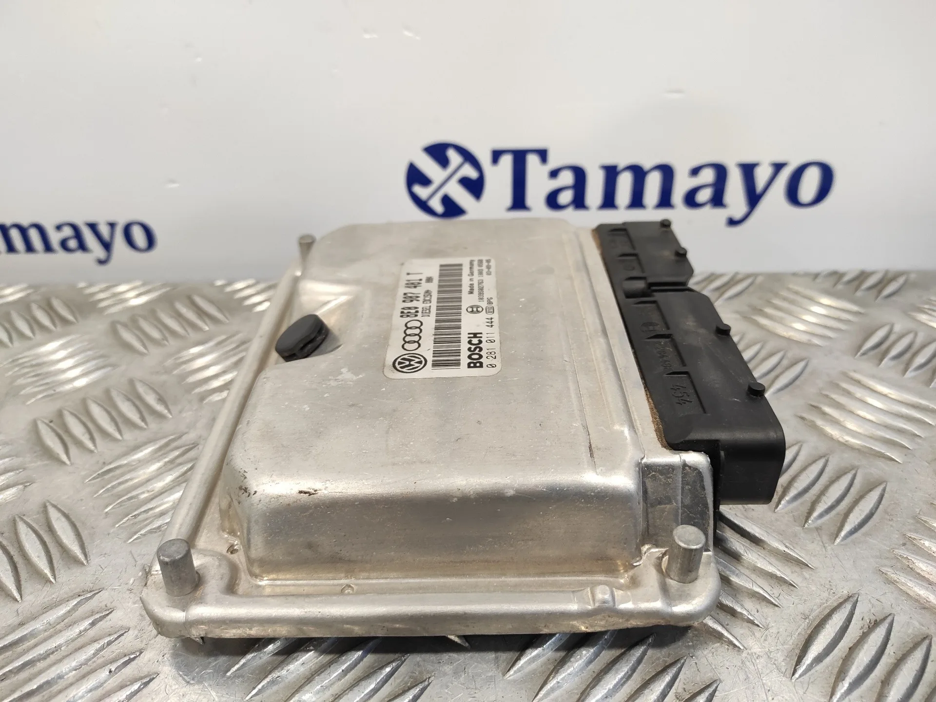 Centralita Motor Uce para Audi A4 Avant (8E)