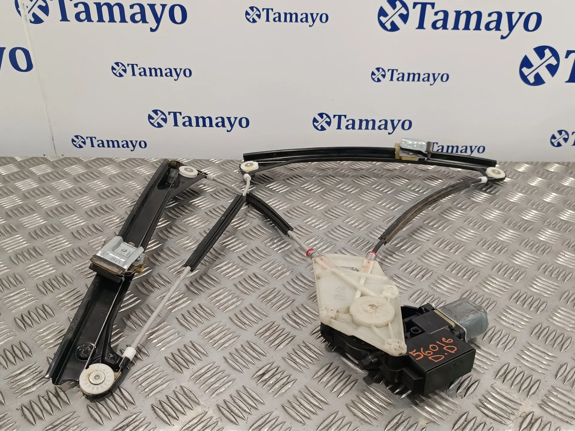 Elevalunas Delantero Derecho para Volkswagen Polo (6R1)