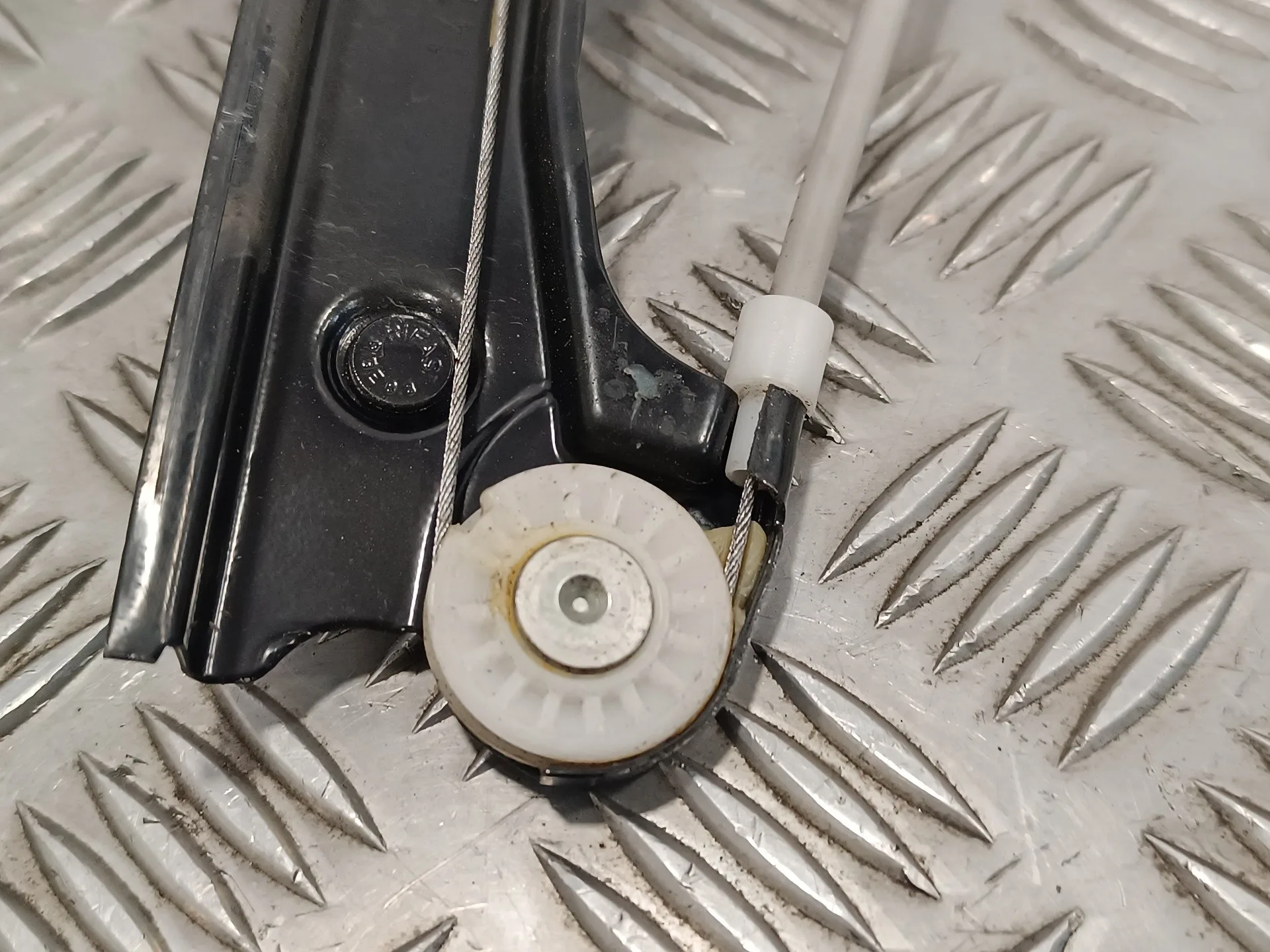 Elevalunas Delantero Derecho para Volkswagen Polo (6R1)