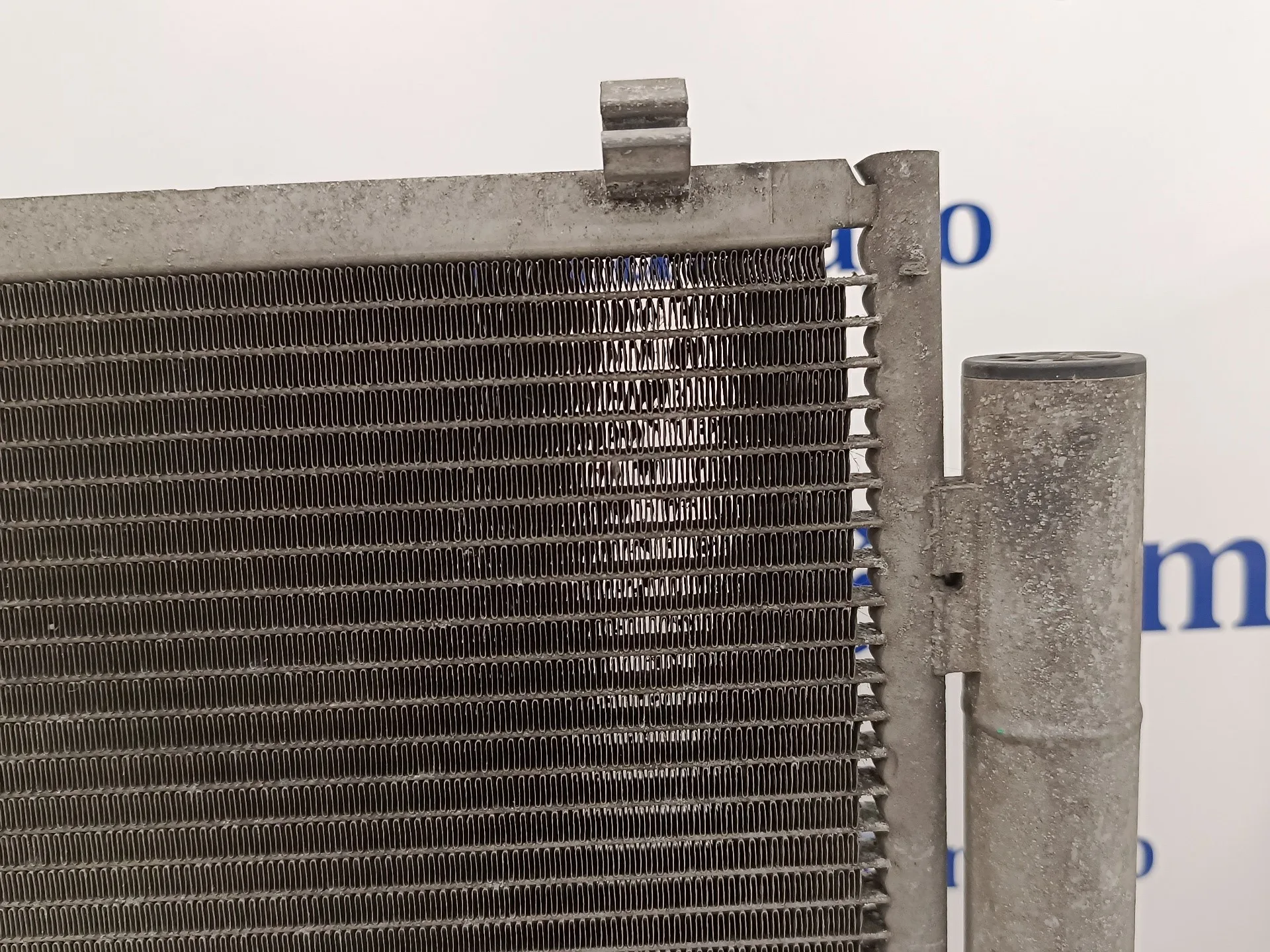 Condensador / Radiador Aire Acondicionado para Ford Fiesta (Cb1)