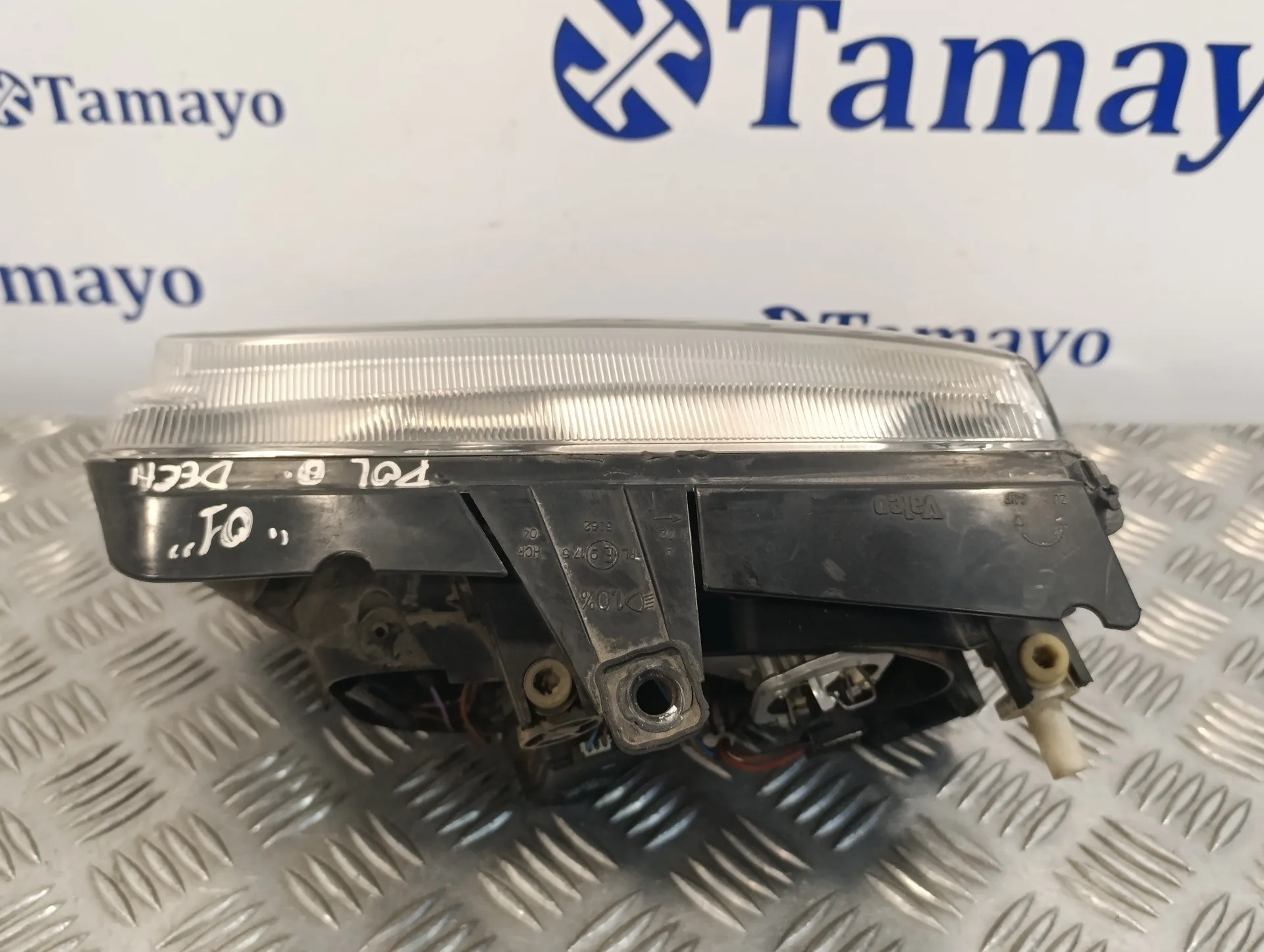 Faro Derecho para Volkswagen Polo Berlina (6N2)