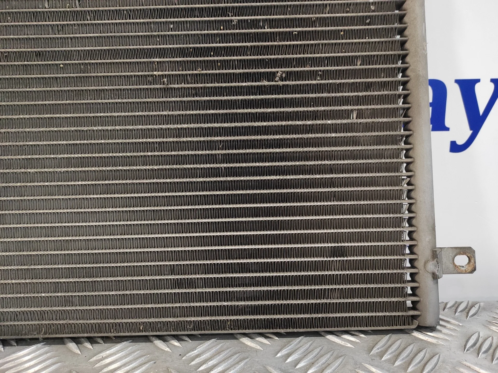 Condensador / Radiador Aire Acondicionado para Iveco Daily Caja Cerrada (2006 =>)