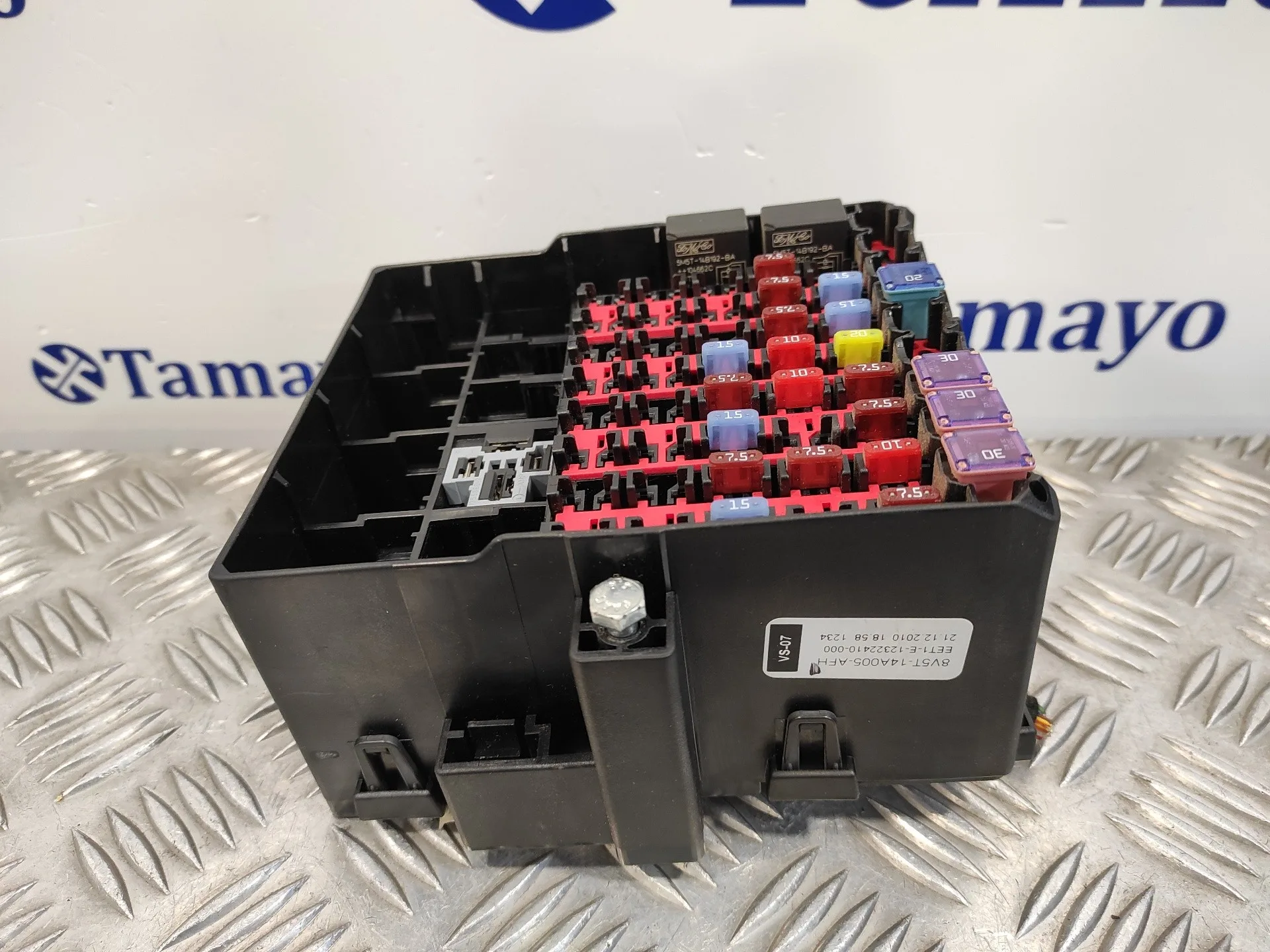 Caja Reles / Fusibles para Ford Fiesta (Cb1)