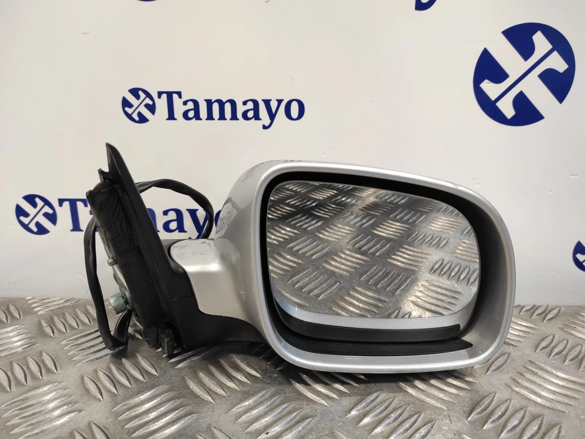 Retrovisor Derecho para Volkswagen Passat Berlina (3B3)