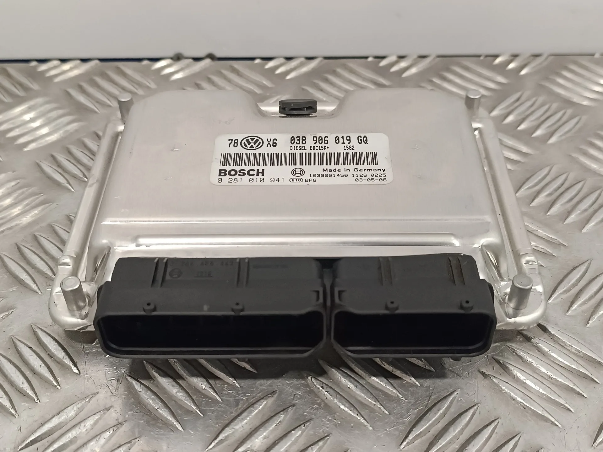 Centralita Motor Uce para Volkswagen Passat Berlina (3B3)