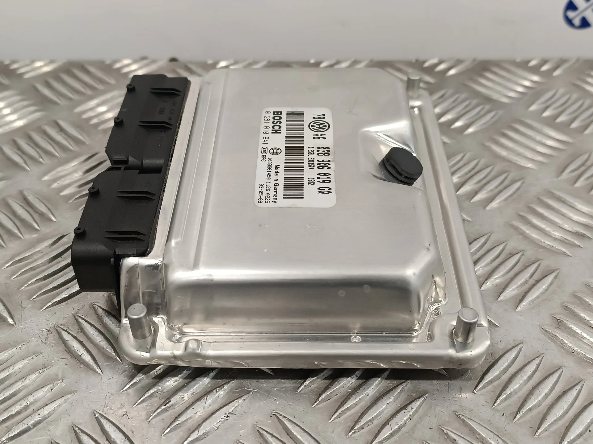 Centralita Motor Uce para Volkswagen Passat Berlina (3B3)