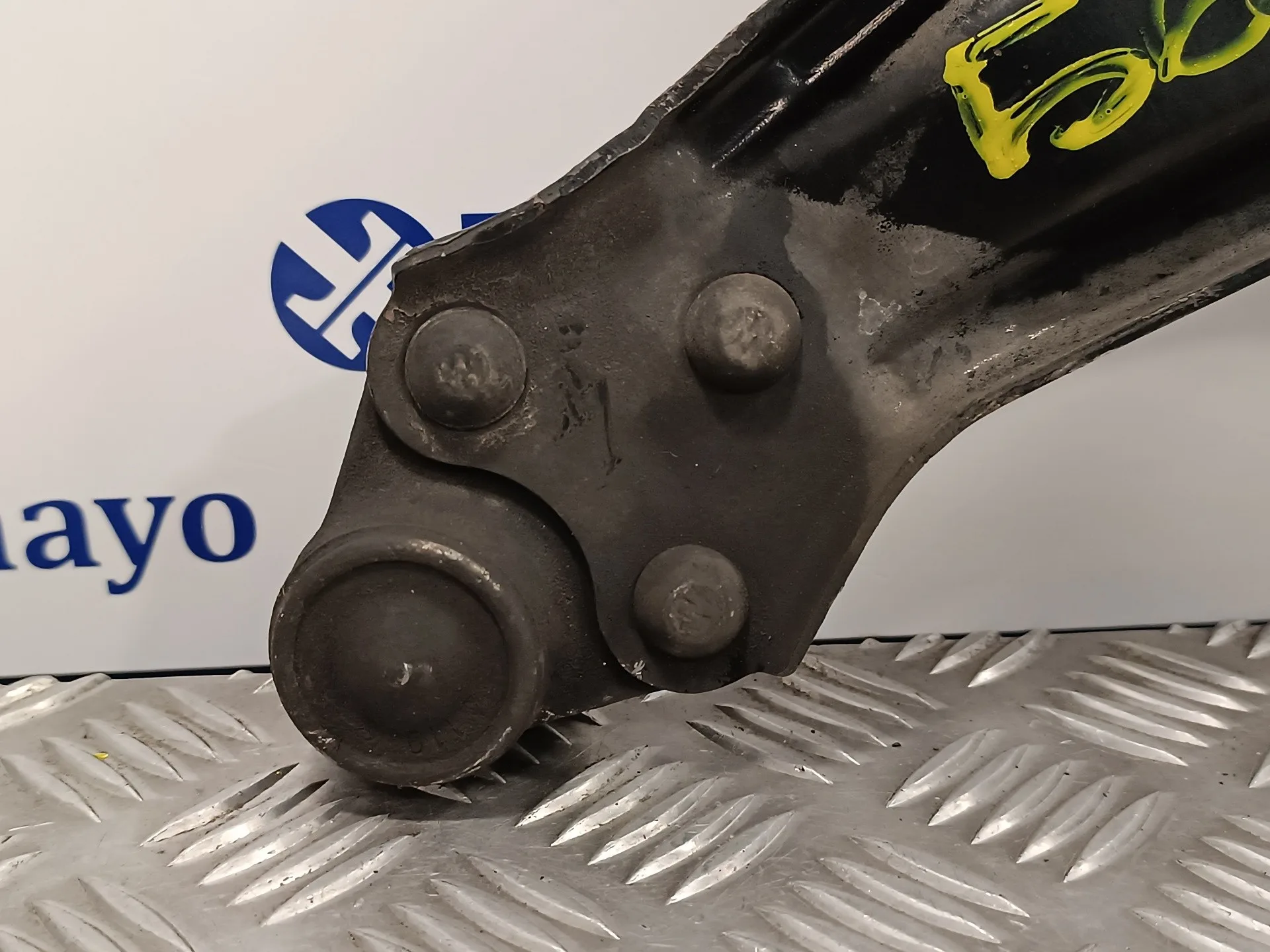 Brazo Suspension Inferior Delantero Derecho para Mercedes-Benz Vito (W638) Caja Cerrada