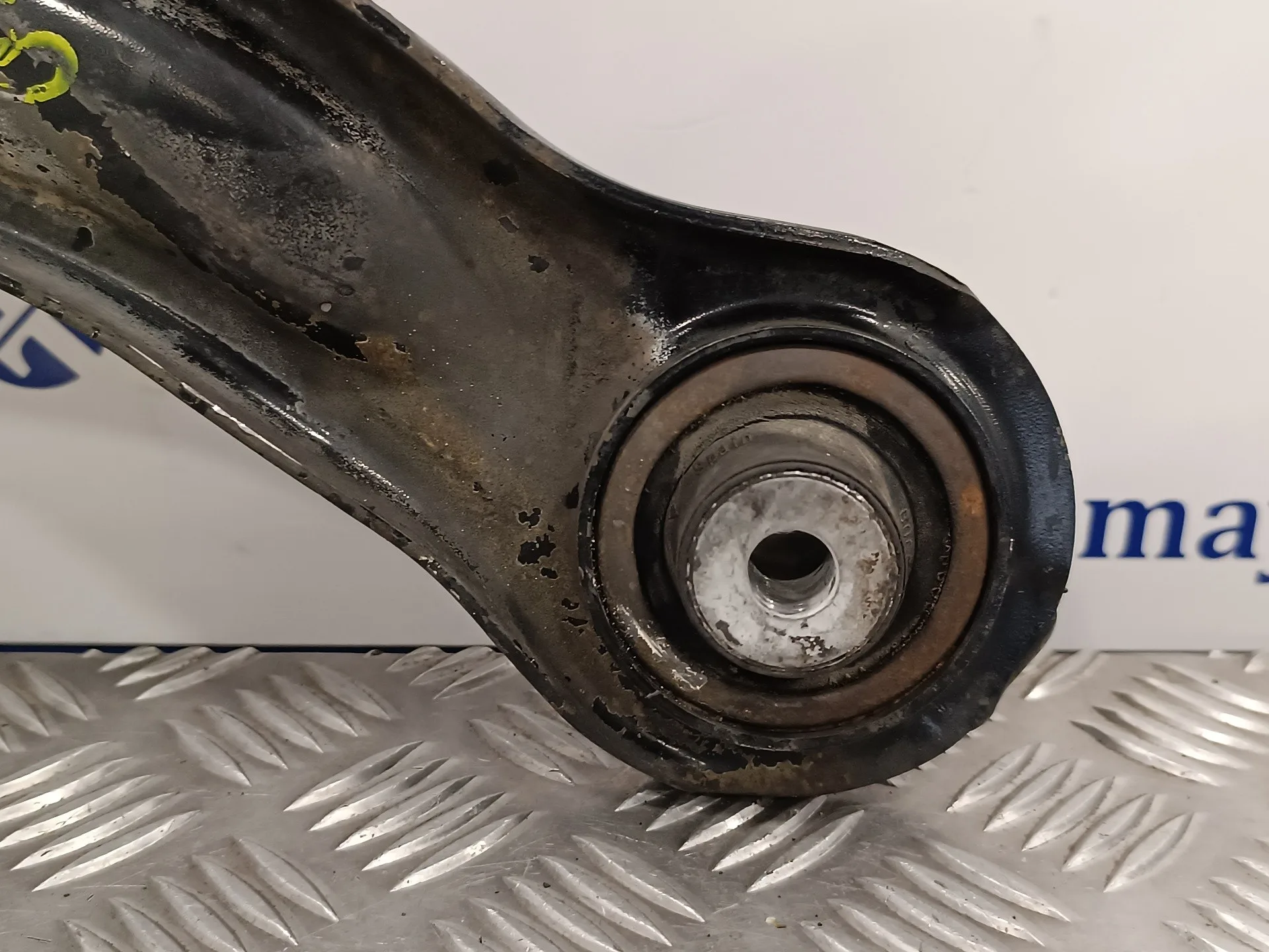 Brazo Suspension Inferior Delantero Derecho para Mercedes-Benz Vito (W638) Caja Cerrada