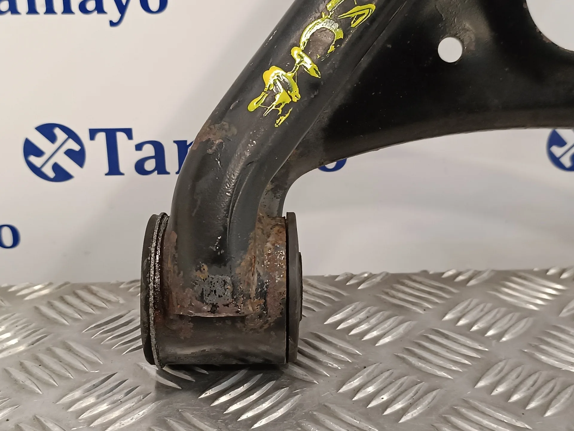 Brazo Suspension Inferior Trasero Derecho para Porsche Cayenne (Typ 9Pa)