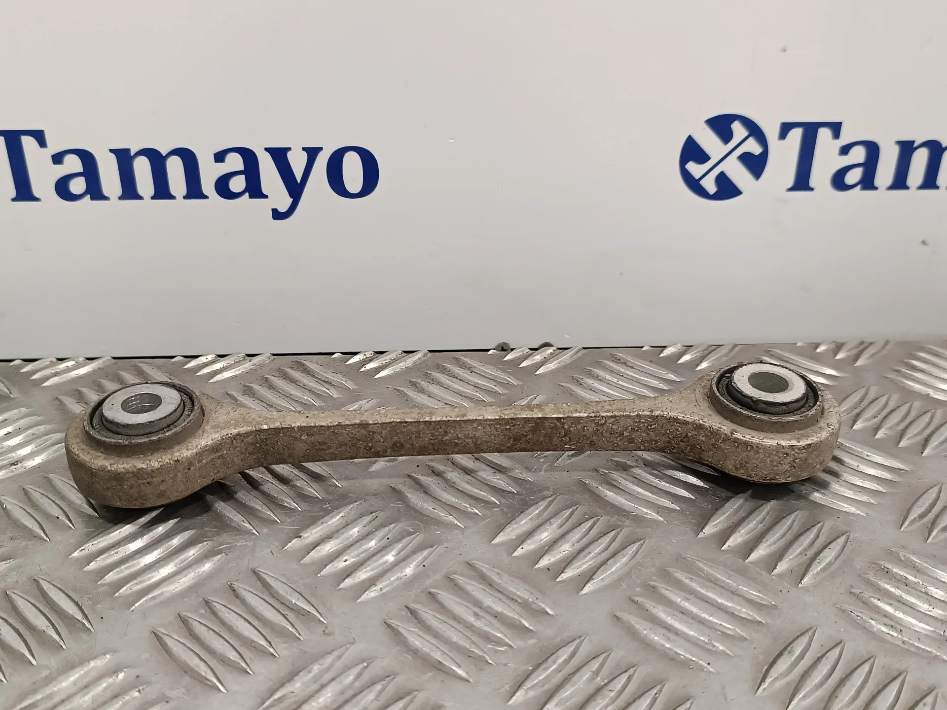 Tirante Delantero Derecho para Porsche Cayenne (Typ 9Pa)