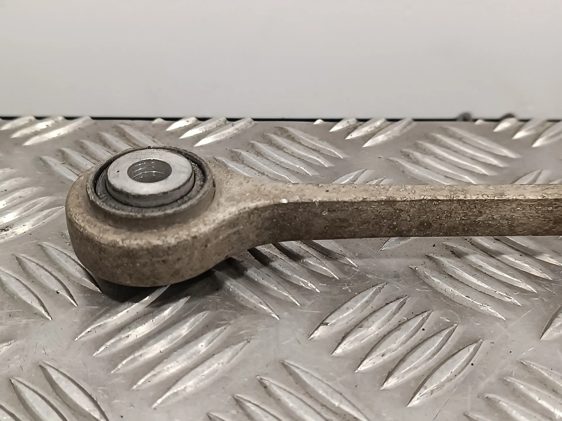 Tirante Delantero Derecho para Porsche Cayenne (Typ 9Pa)