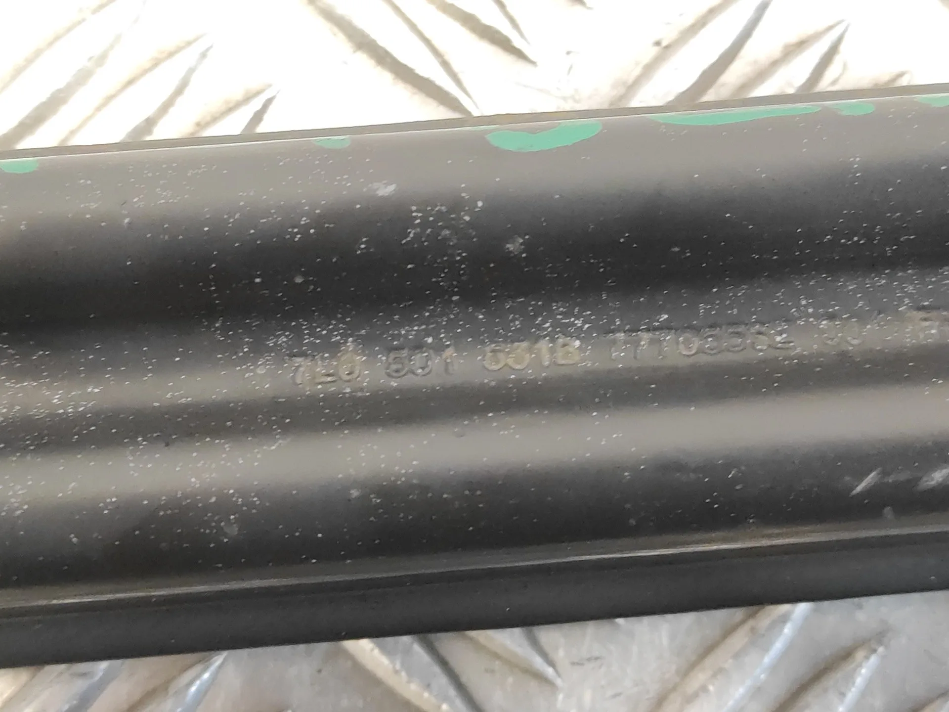 Brazo Suspension Inferior Trasero Izquierdo para Porsche Cayenne (Typ 9Pa)