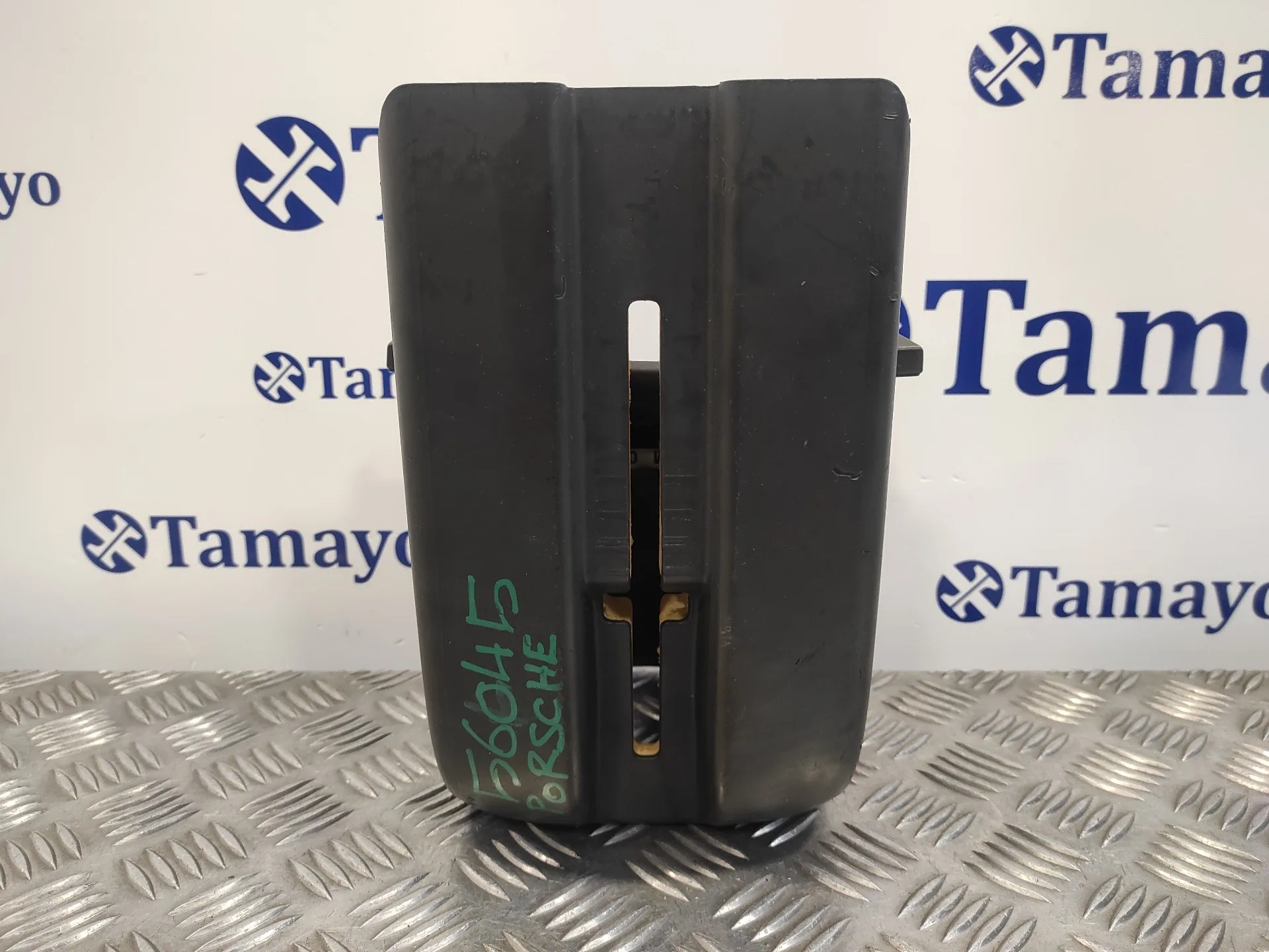 Moldura para Porsche Cayenne (Typ 9Pa)