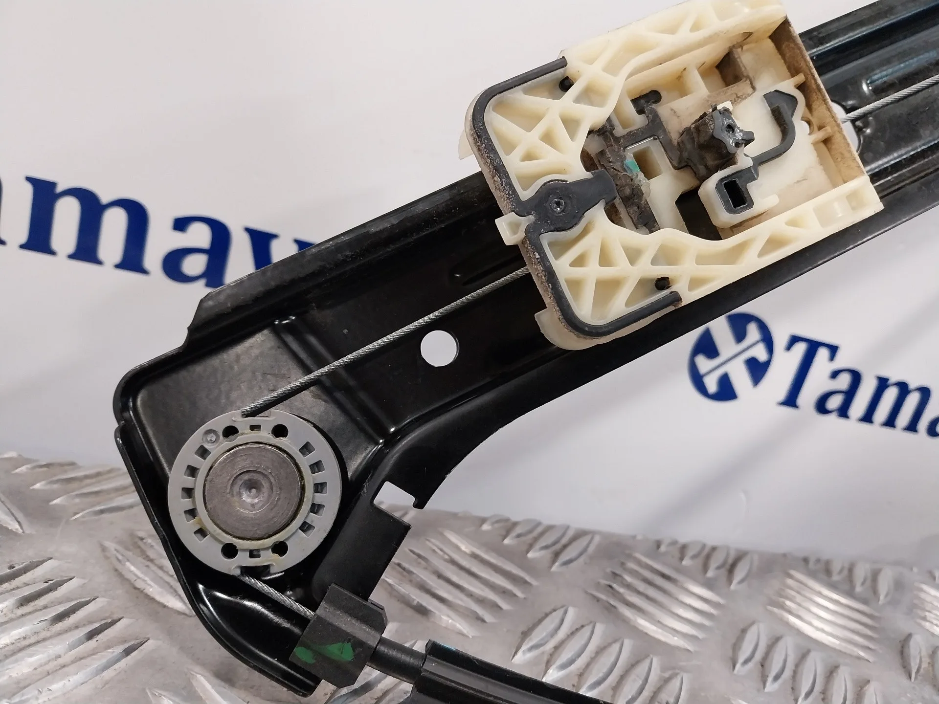 Elevalunas Delantero Izquierdo para Seat Ateca (Kh7)