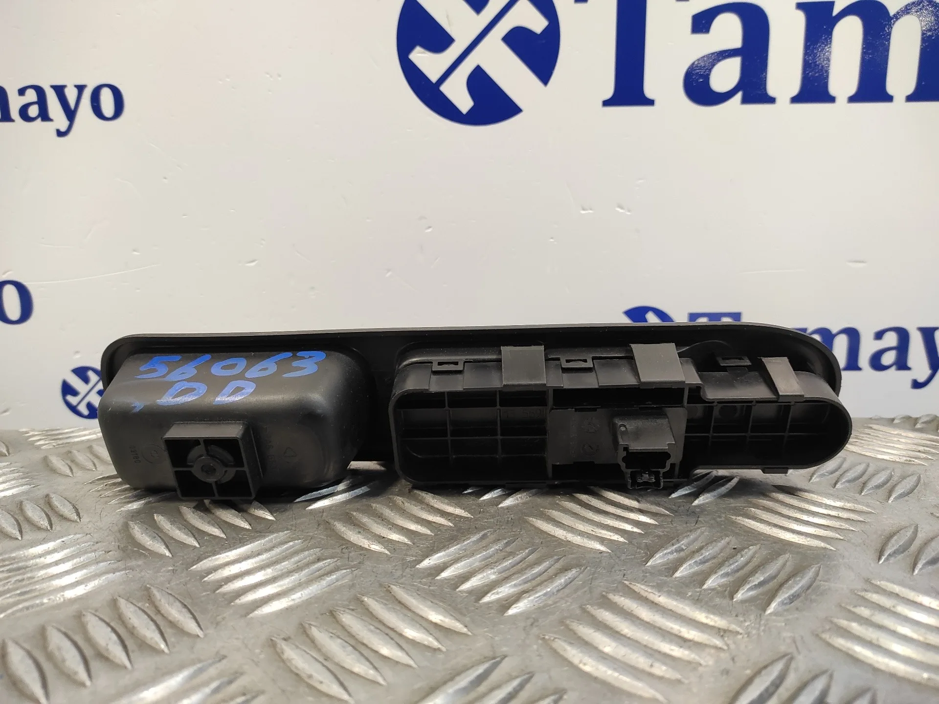Mando Elevalunas Delantero Derecho para Peugeot 307 Break/Sw (S2)