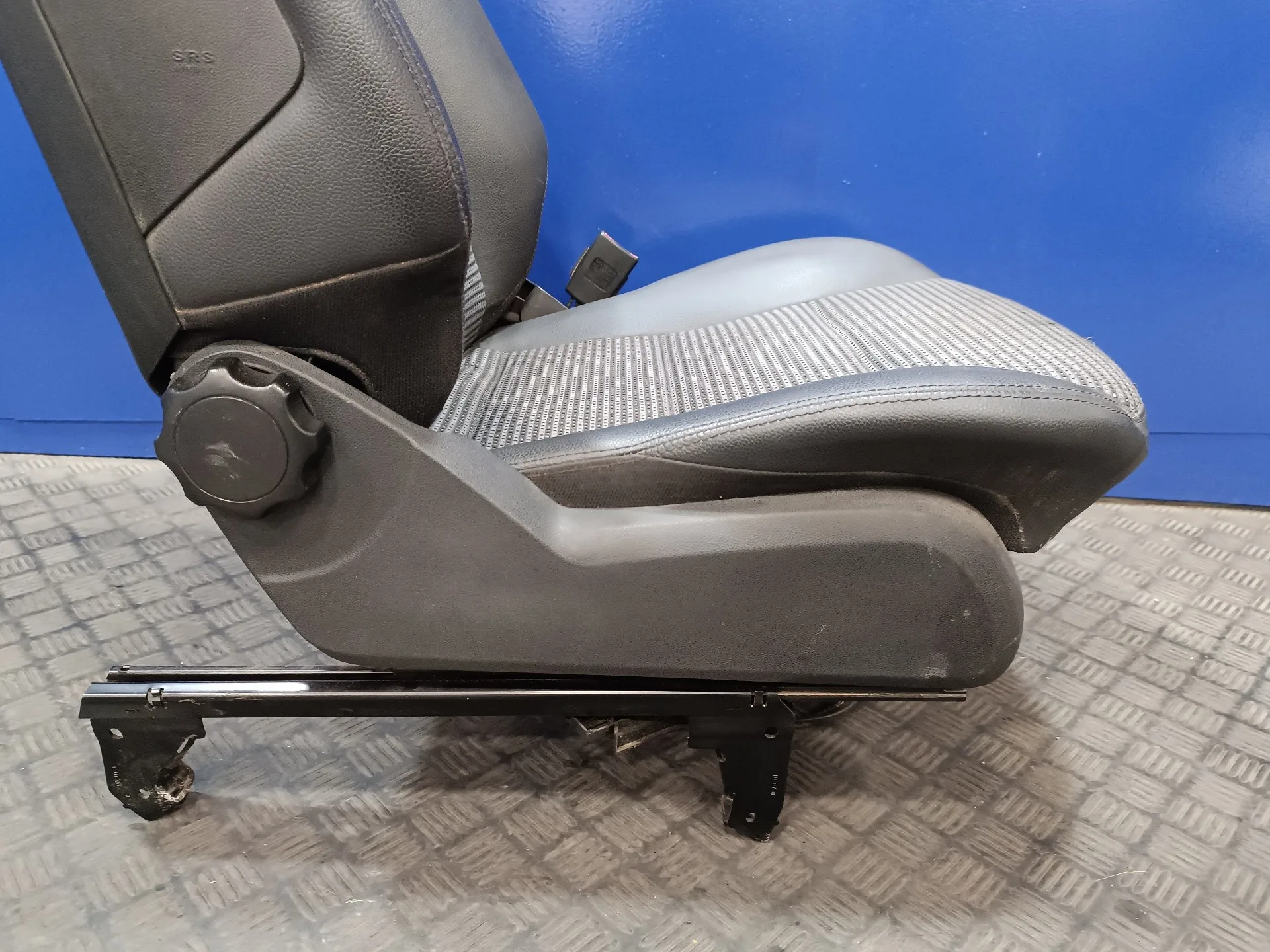 Asiento Delantero Derecho para Mercedes-Benz Clase A (W169)