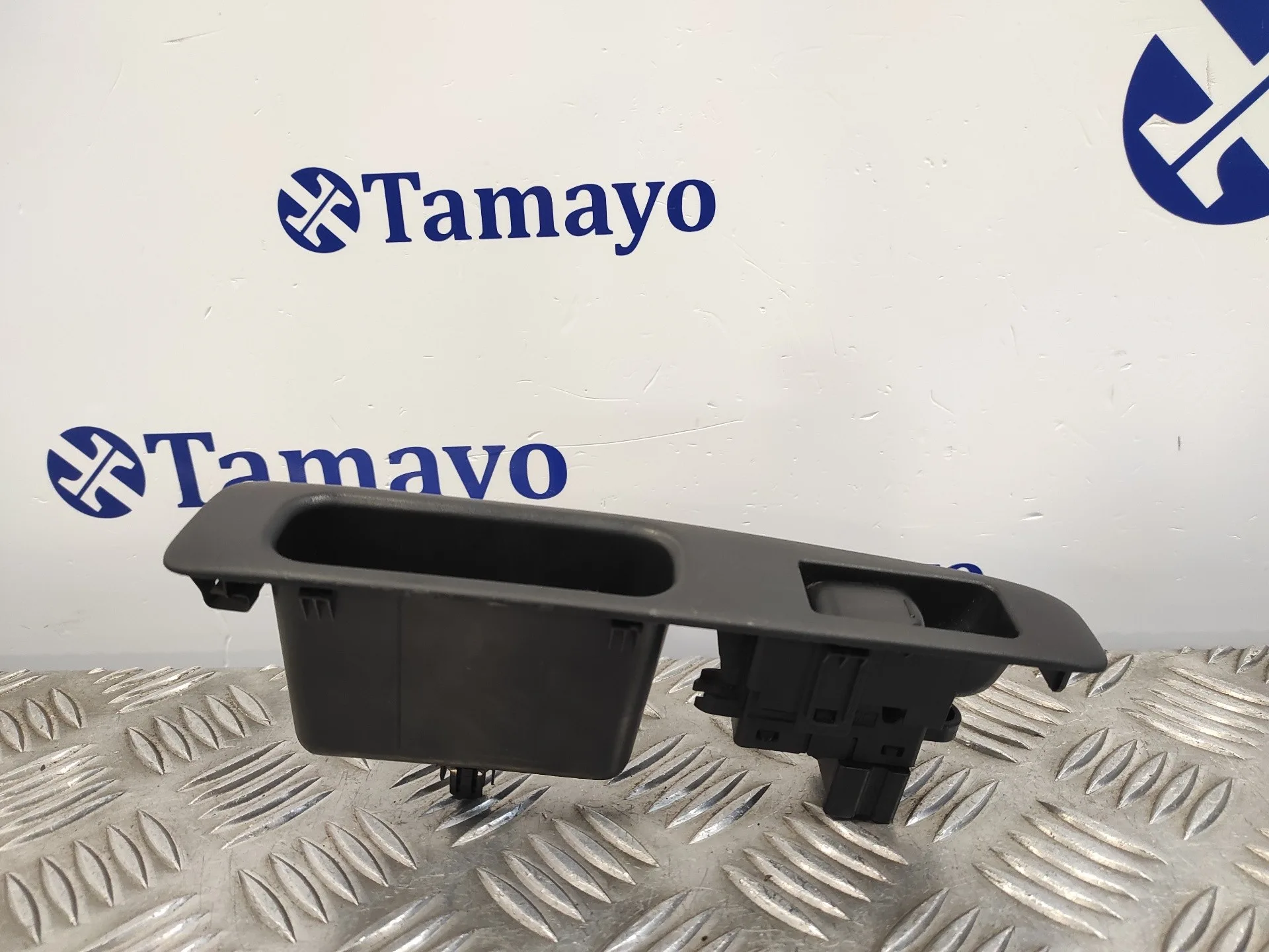 Mando Elevalunas Trasero Derecho para Nissan Qashqai (J10)