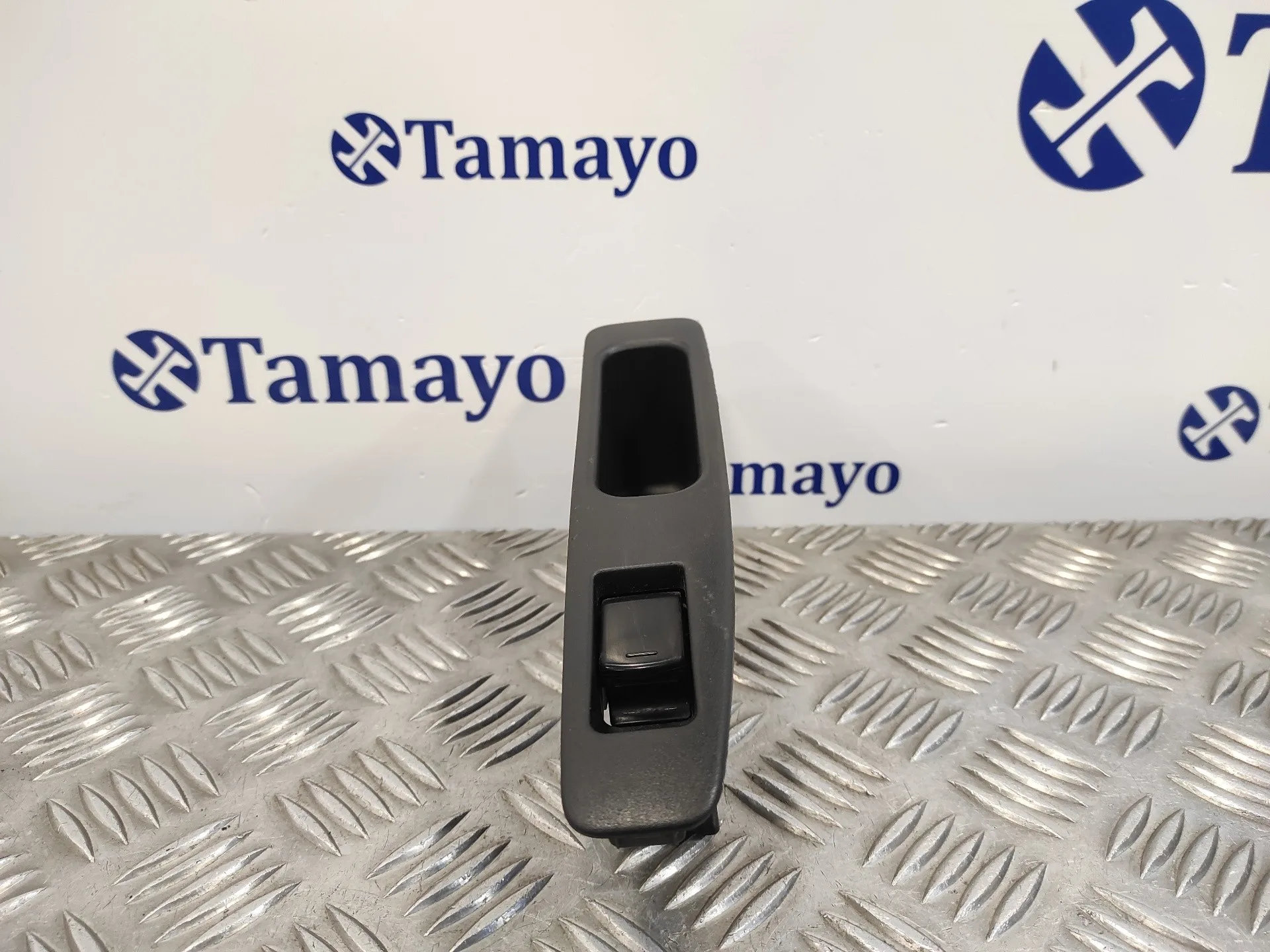 Mando Elevalunas Trasero Derecho para Nissan Qashqai (J10)