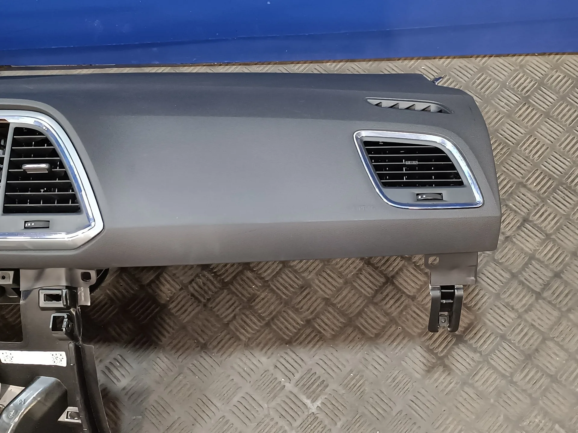 Salpicadero para Seat Ateca (Kh7)