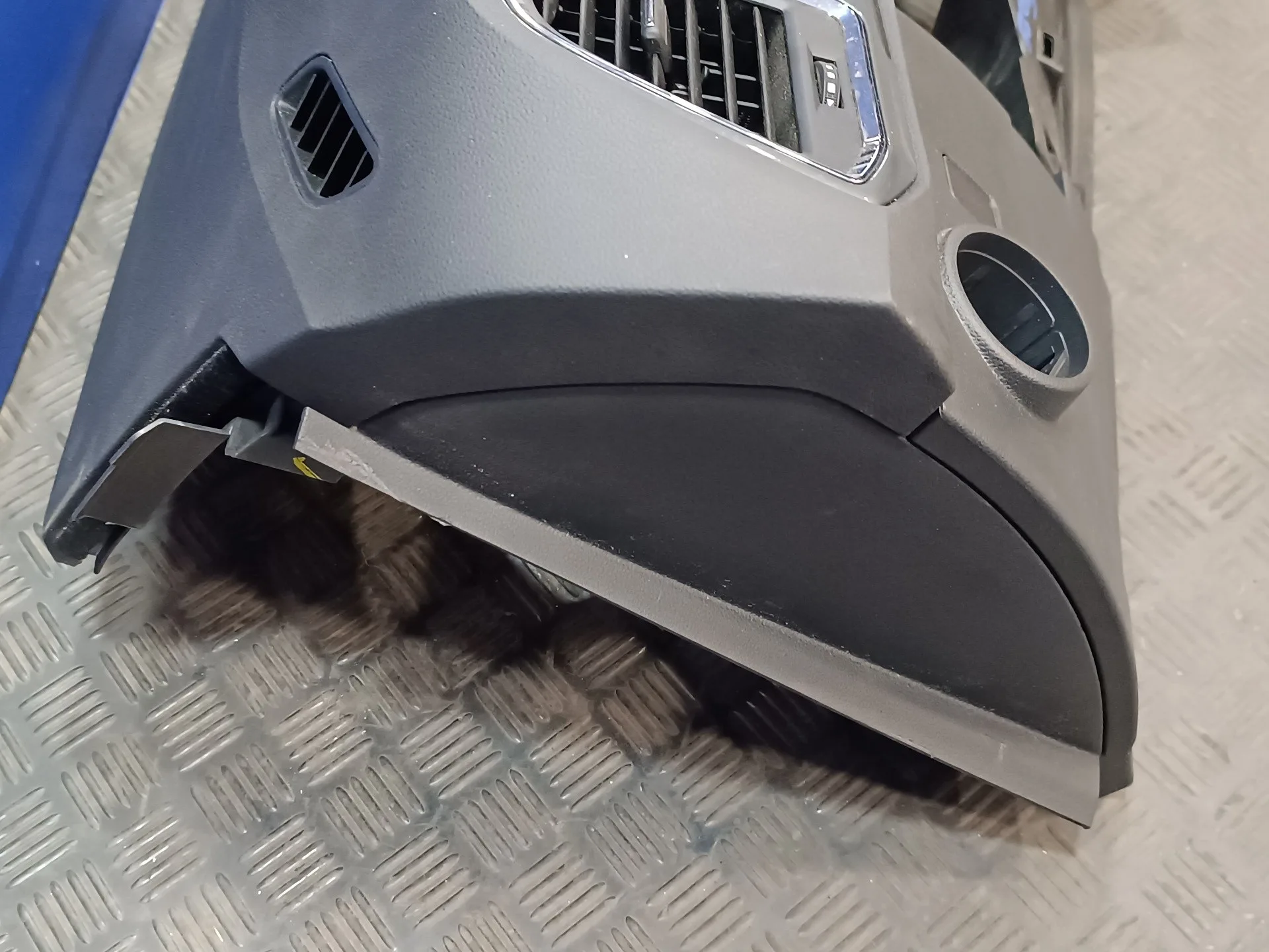 Salpicadero para Seat Ateca (Kh7)