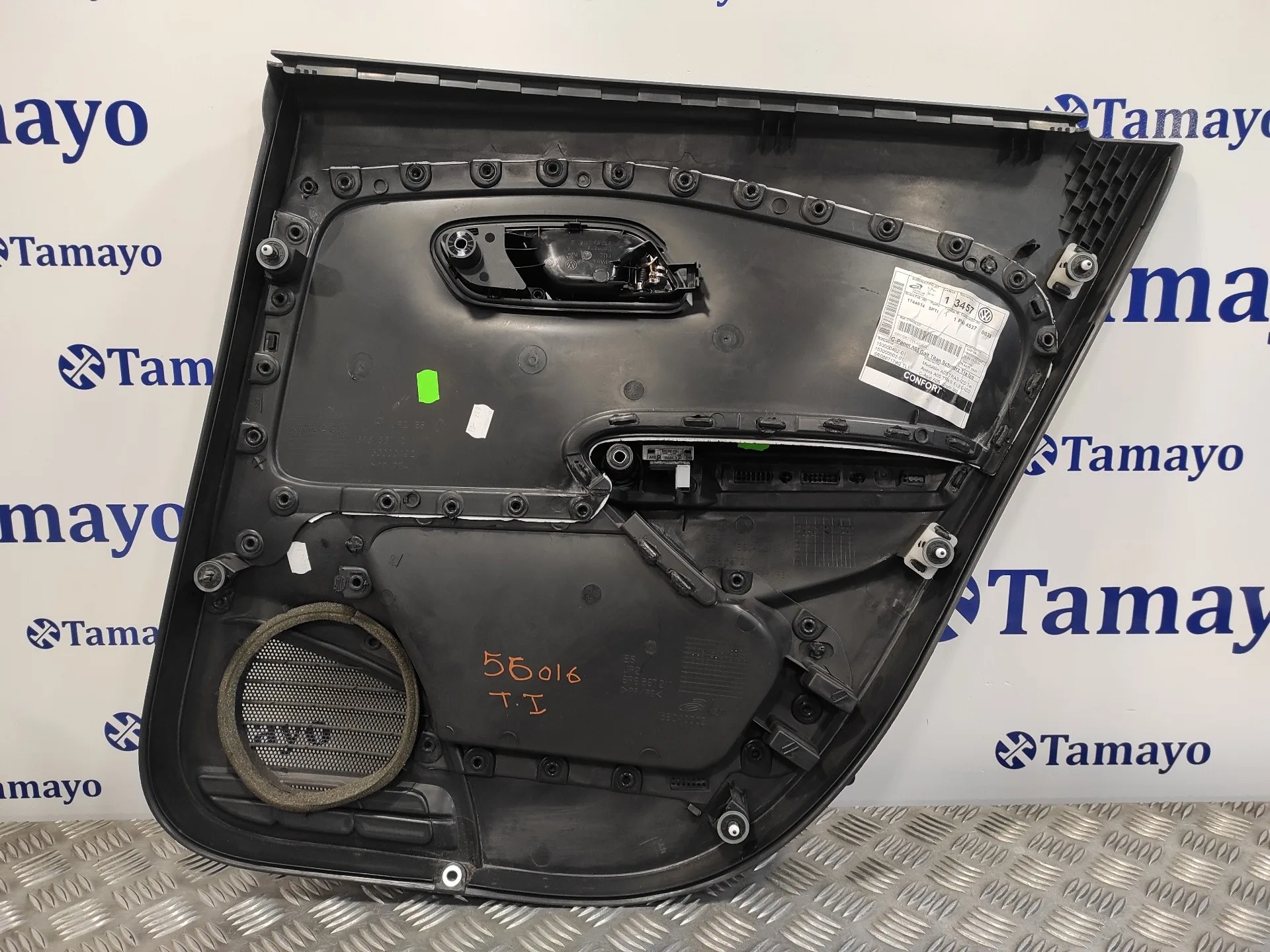 Guarnecido Puerta Trasera Izquierda para Volkswagen Polo (6R1)