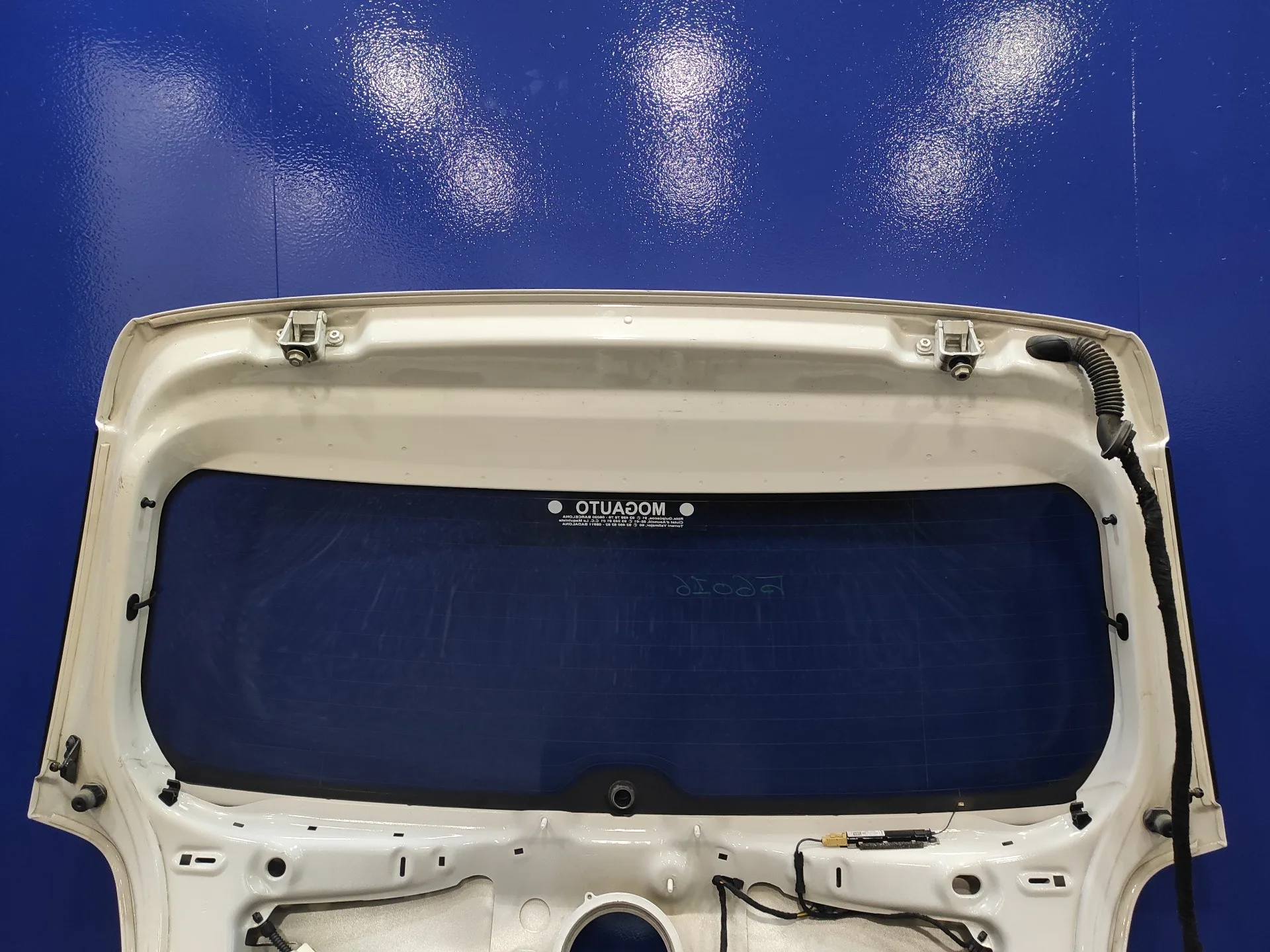 Porton Trasero para Volkswagen Polo (6R1)