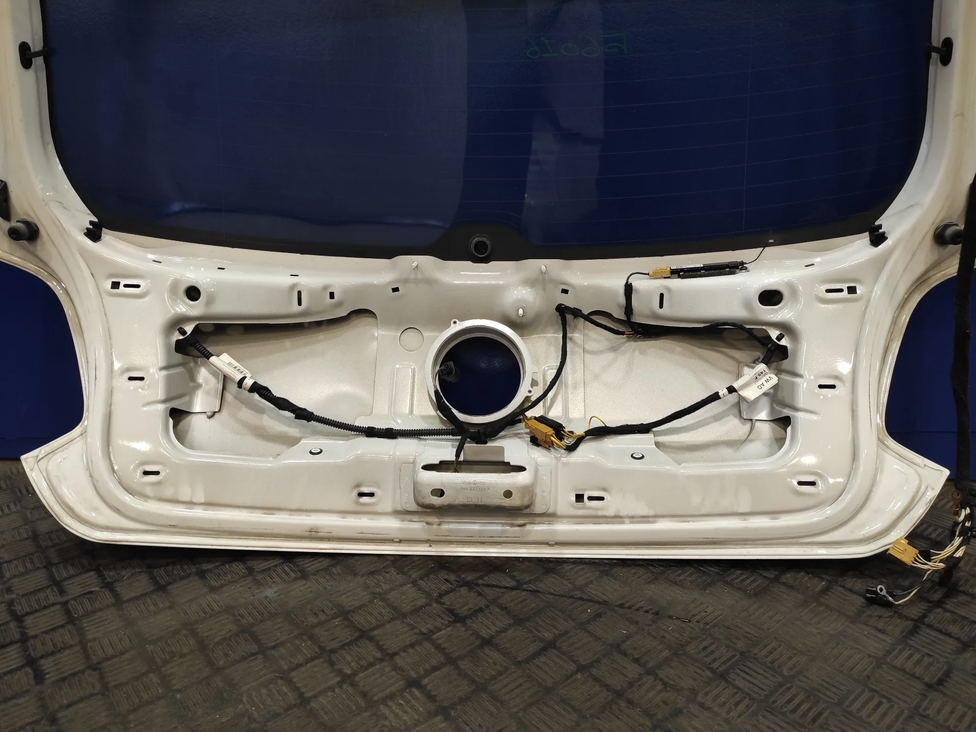 Porton Trasero para Volkswagen Polo (6R1)
