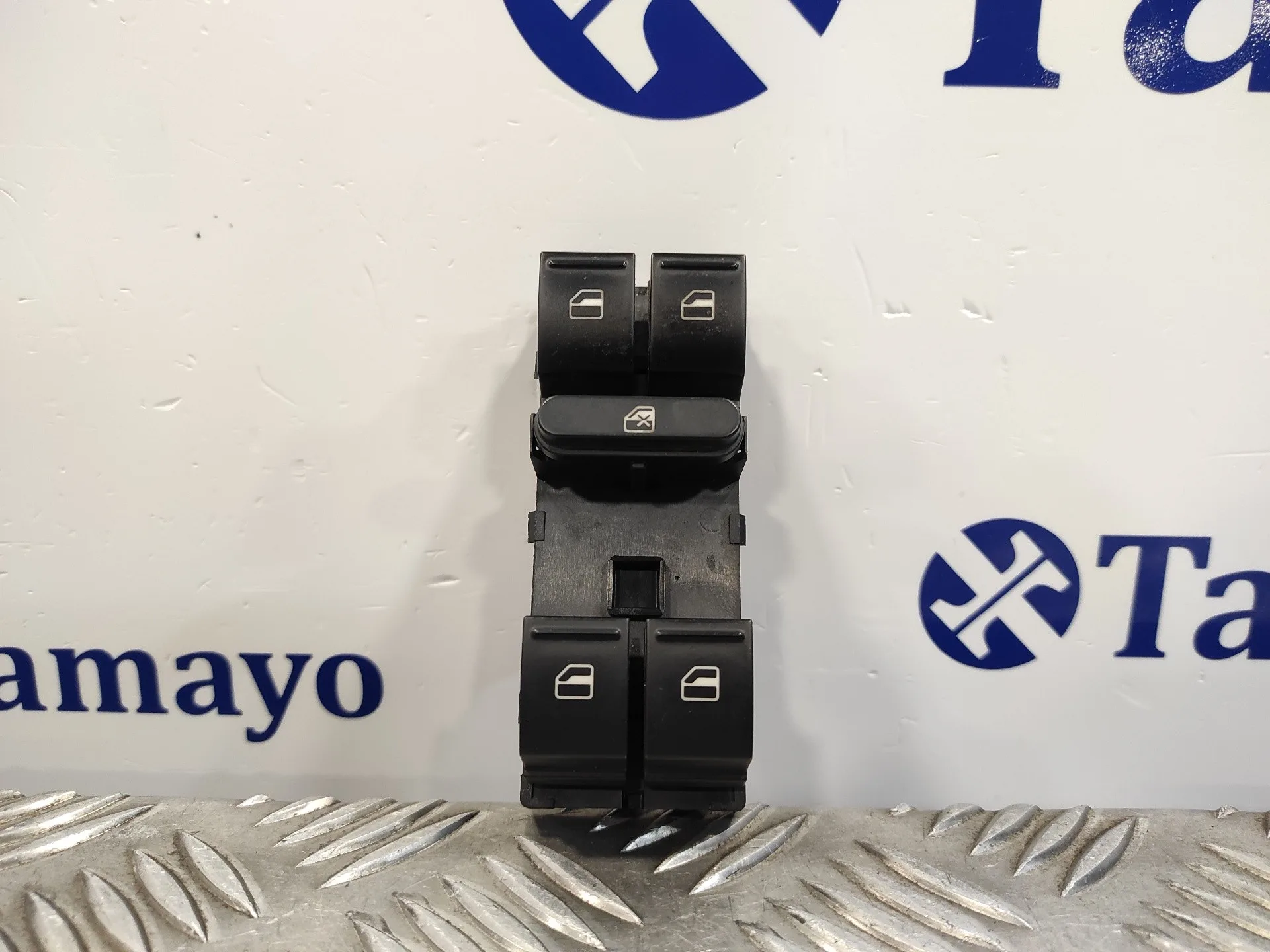 Mando Elevalunas Delantero Izquierdo para Volkswagen Polo (6R1)