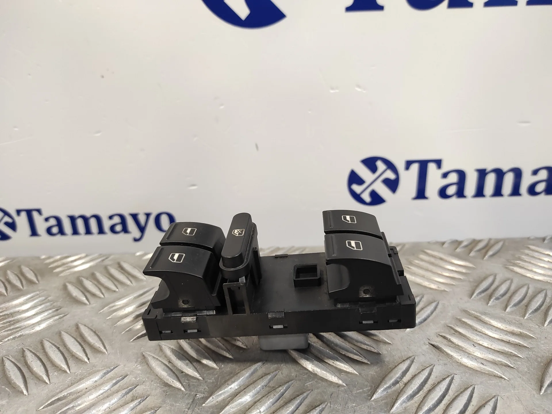Mando Elevalunas Delantero Izquierdo para Volkswagen Polo (6R1)