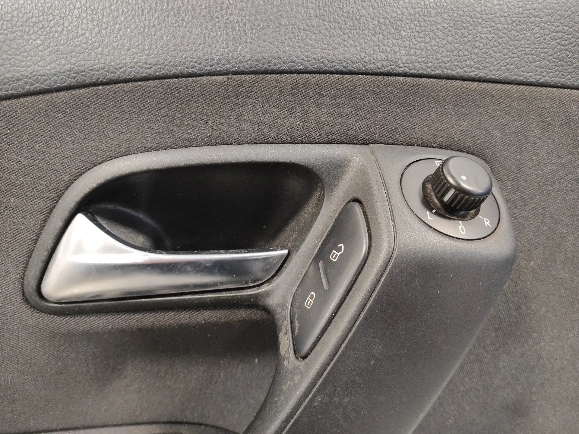 Guarnecido Puerta Delantera Izquierda para Volkswagen Polo (6R1)