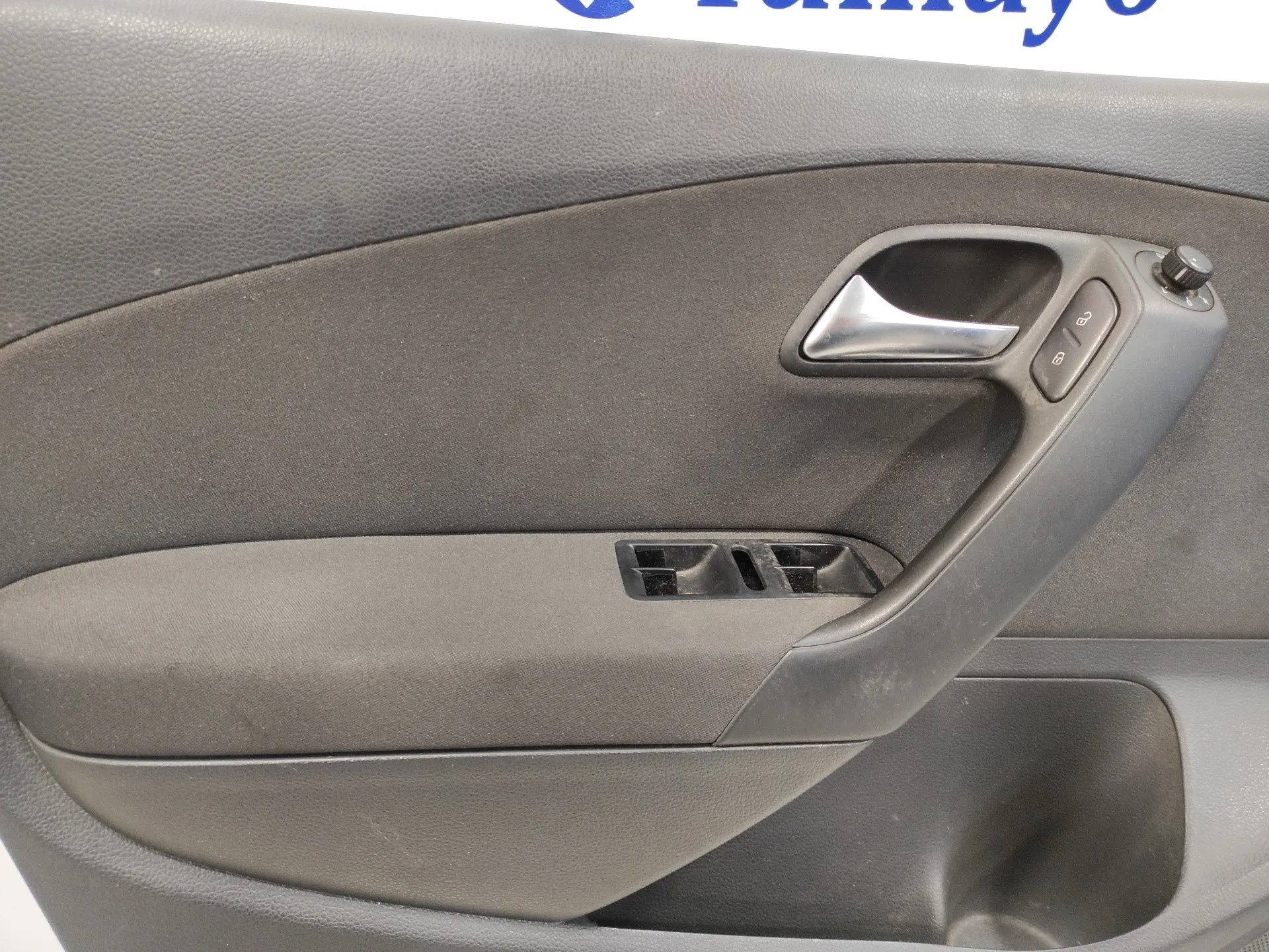 Guarnecido Puerta Delantera Izquierda para Volkswagen Polo (6R1)