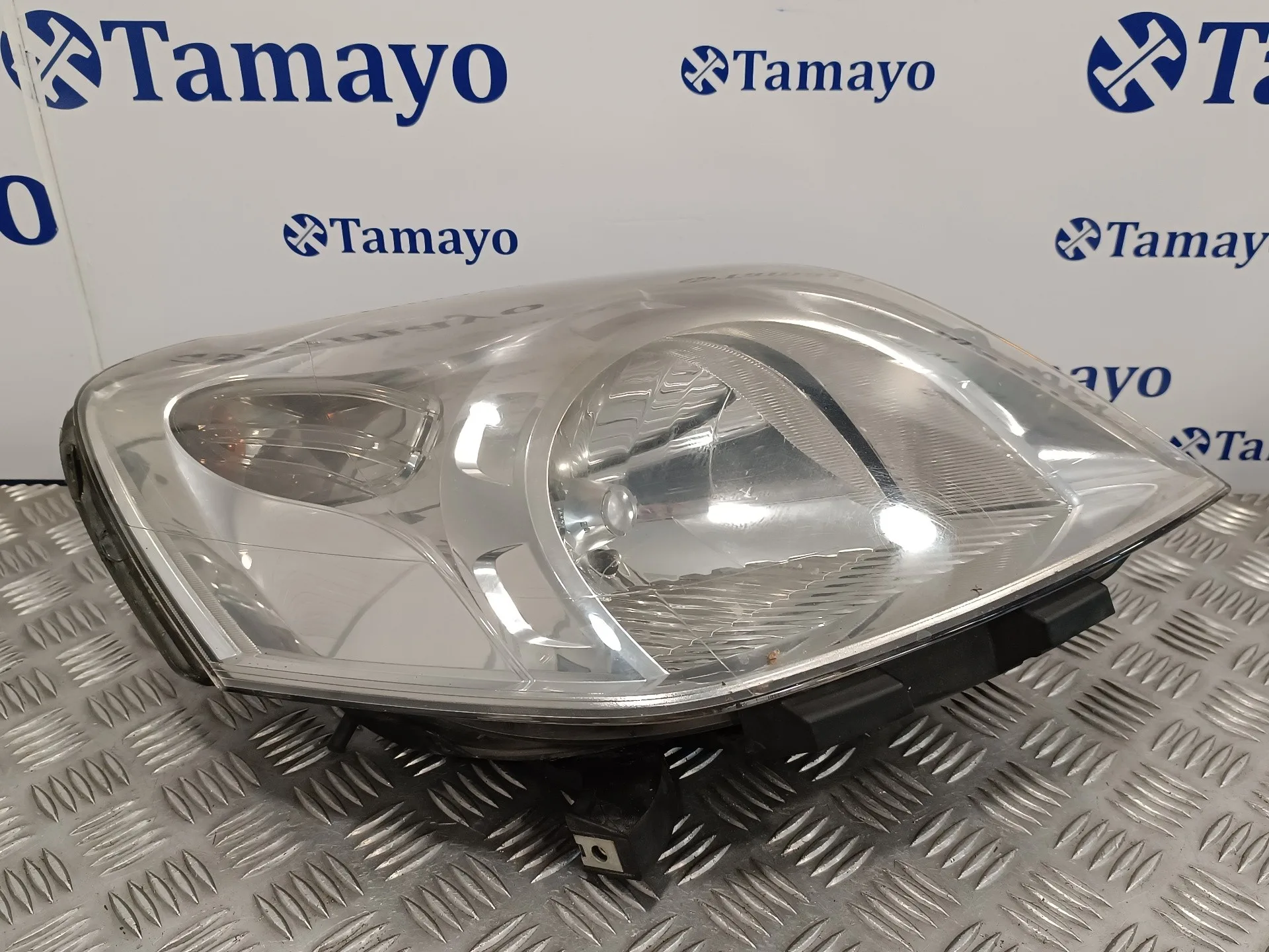 Faro Derecho para Fiat Fiorino