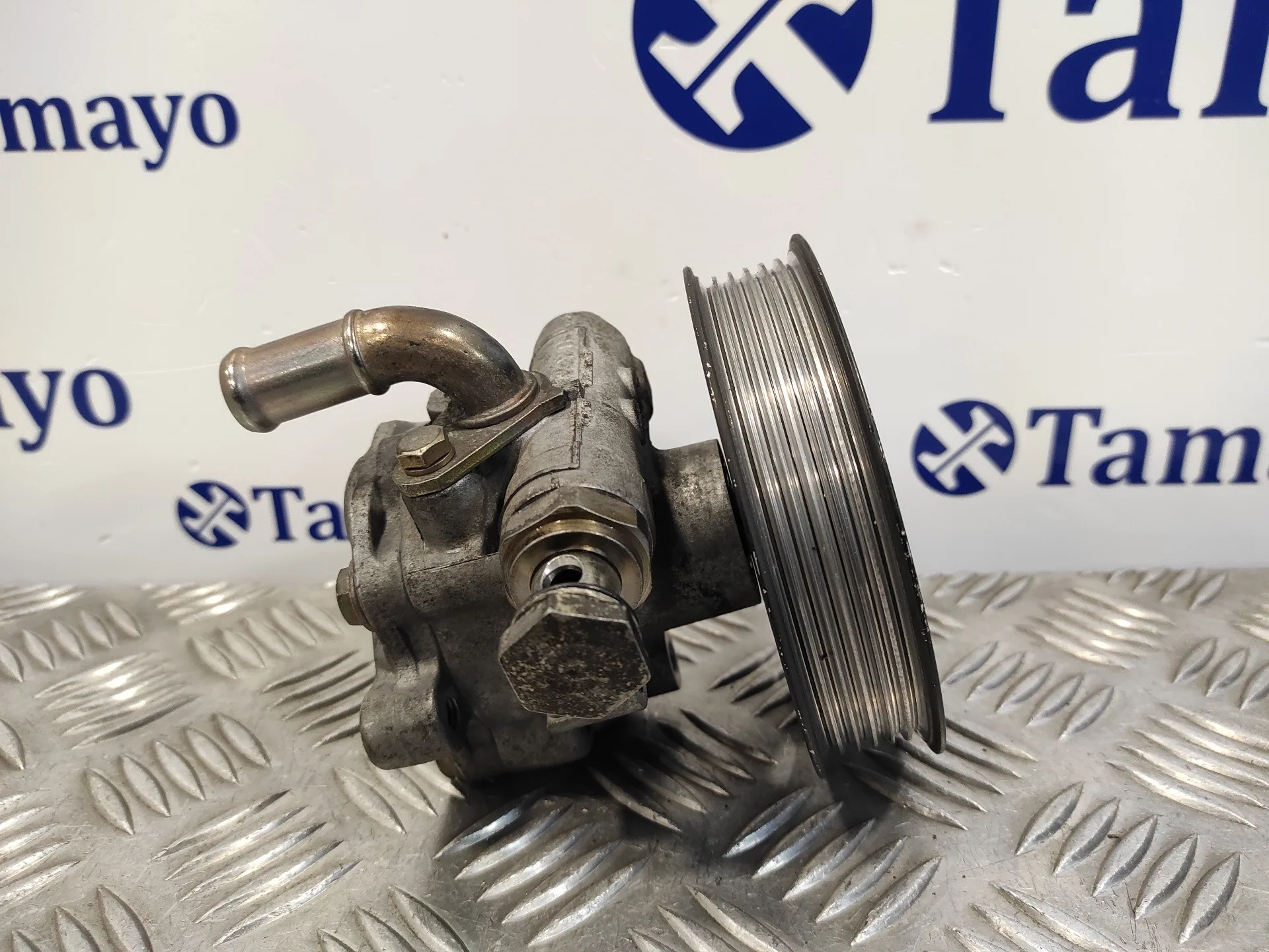 Bomba Direccion para Ford Galaxy (Vy)