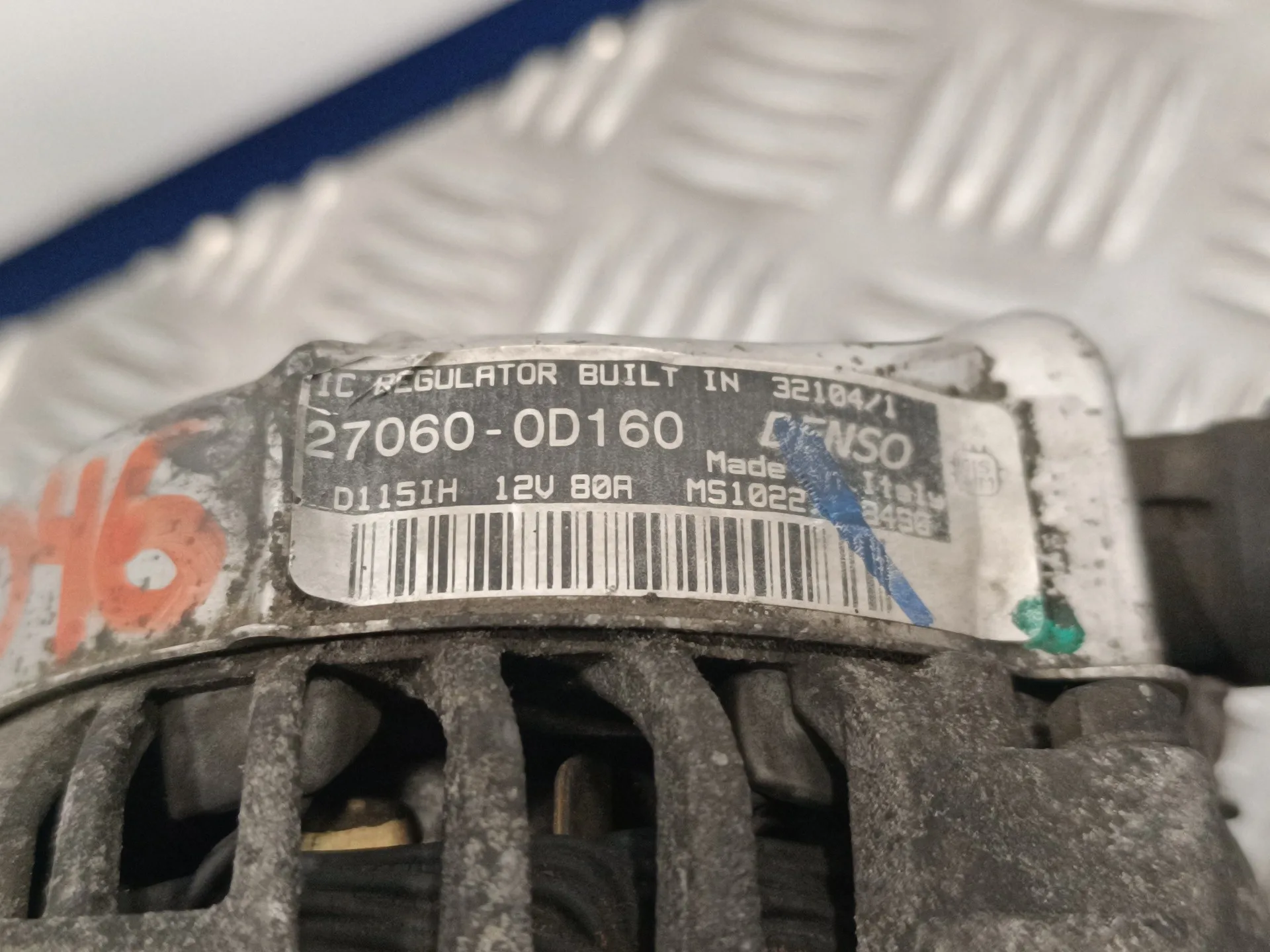 Alternador para Toyota Corolla Verso (R1)