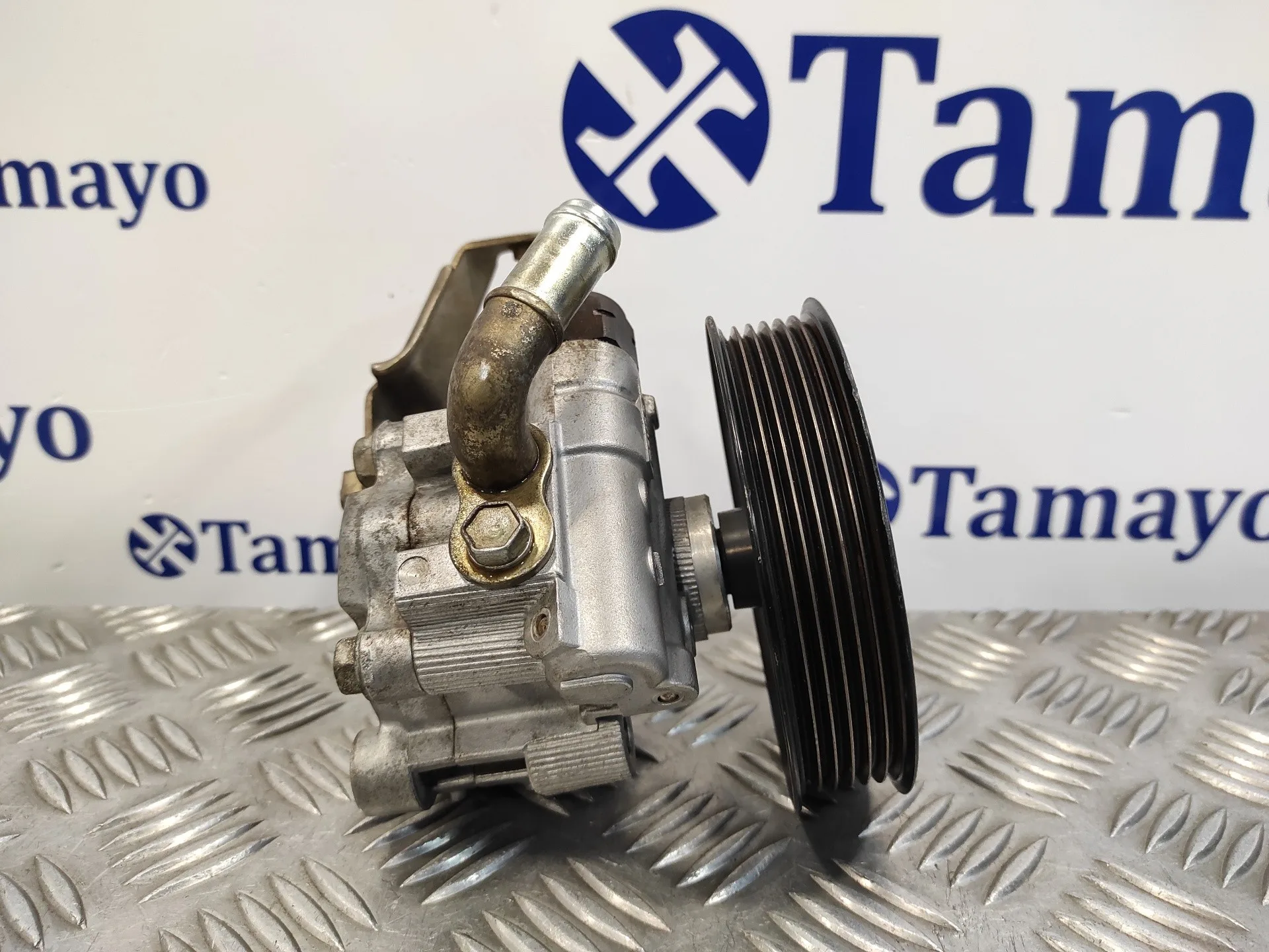 Bomba Servodireccion para Toyota Corolla Verso (R1)