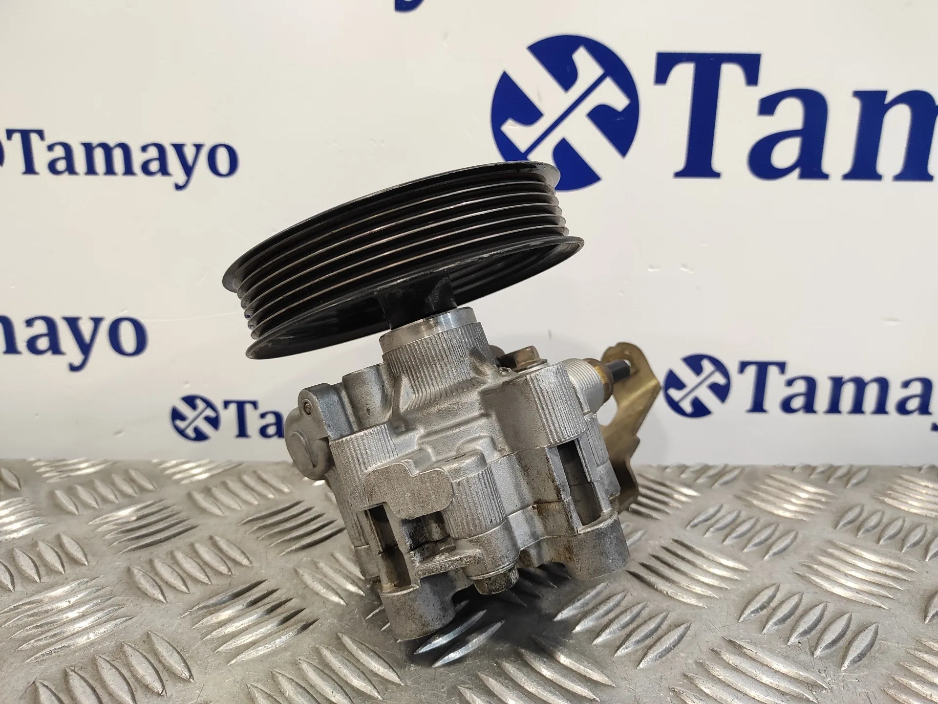 Bomba Servodireccion para Toyota Corolla Verso (R1)