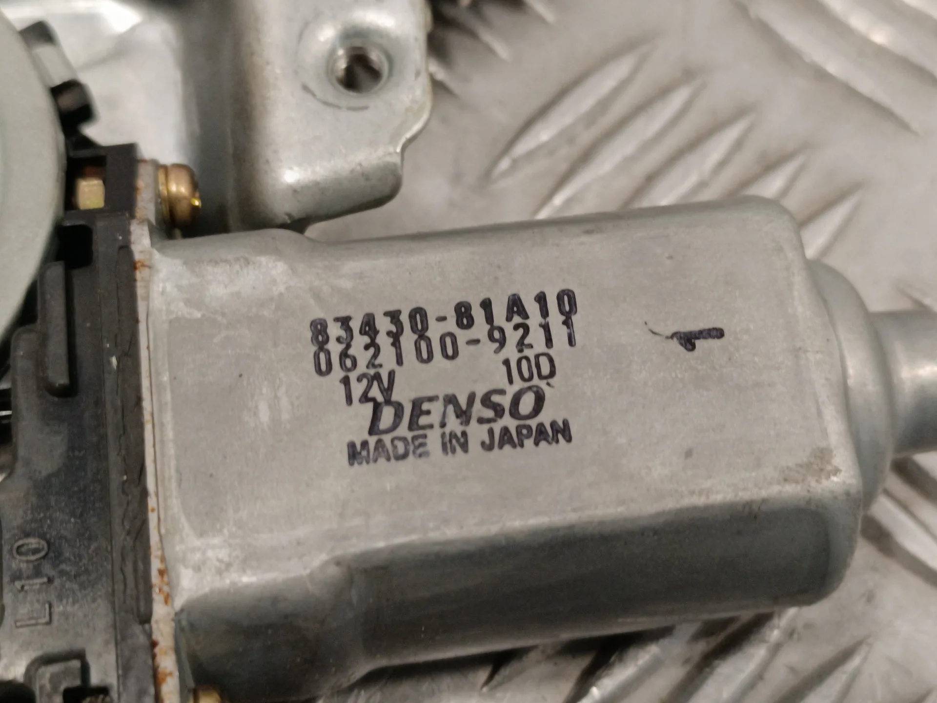 Elevalunas Delantero Derecho para Suzuki Jimny Sn (Fj)