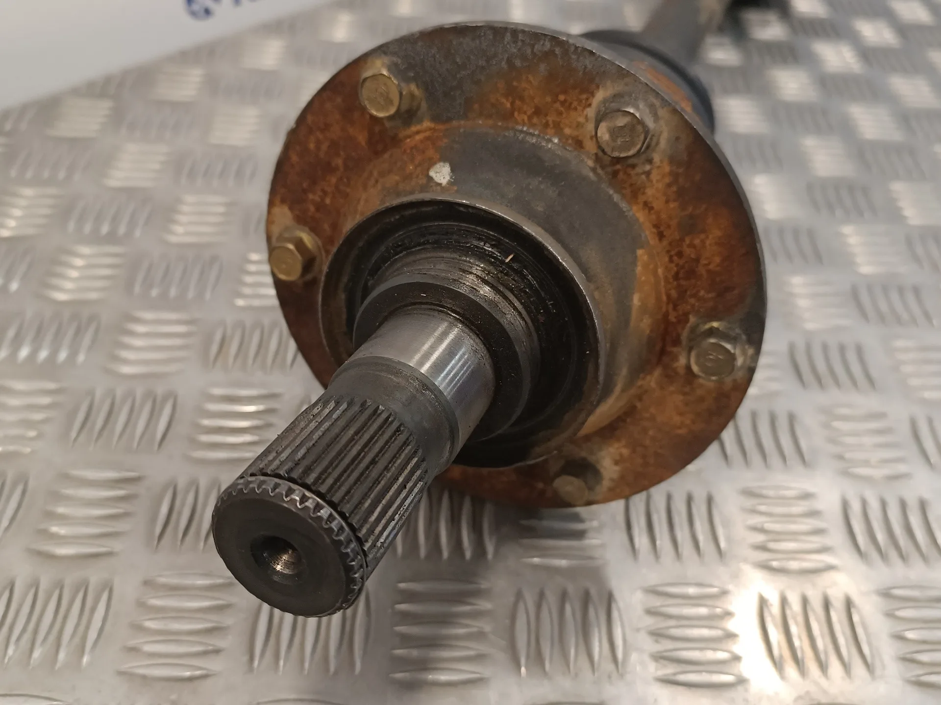 Transmision Trasera Derecha para Mitsubishi Montero (V60/V70)