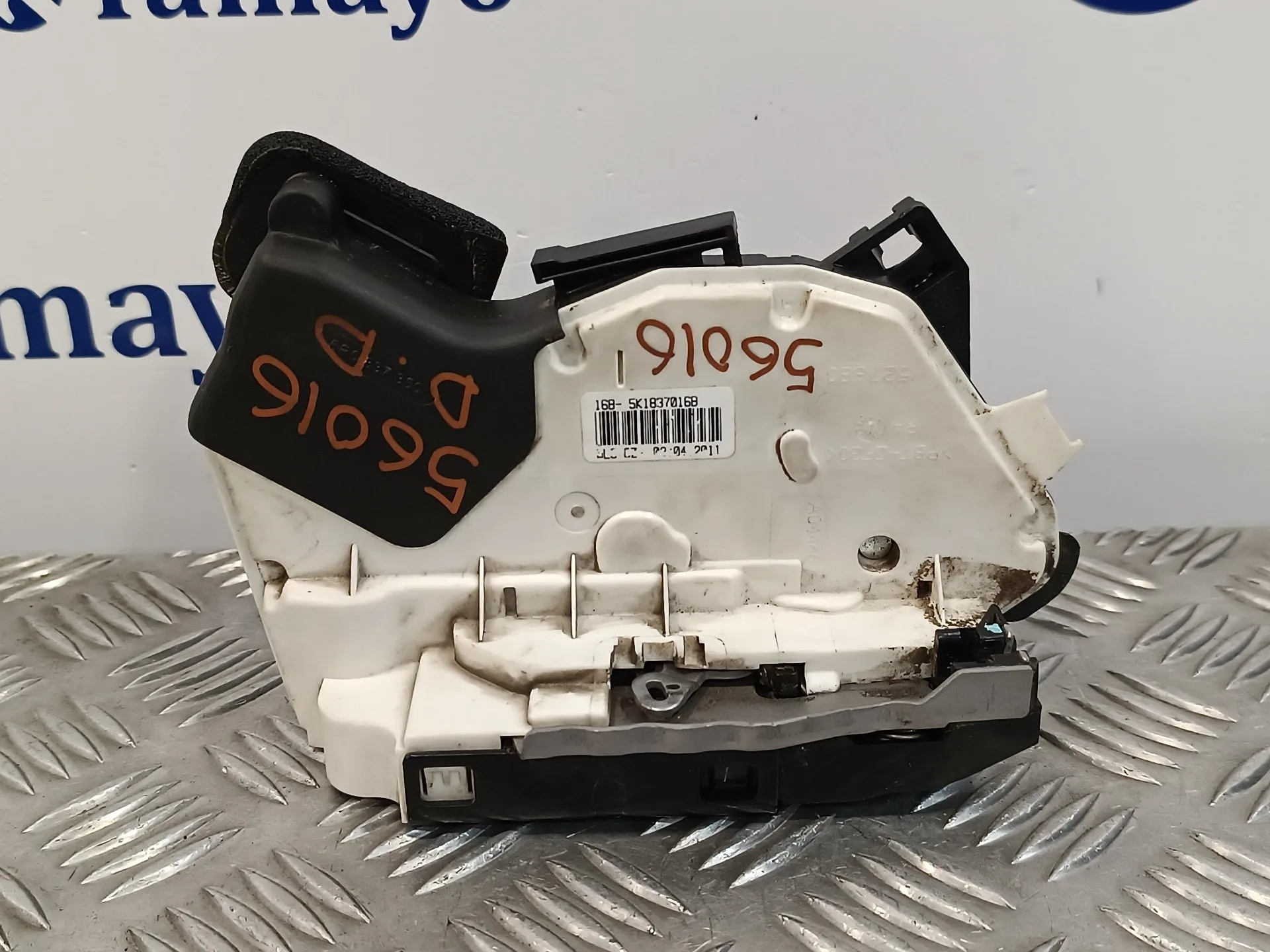 Cerradura Puerta Delantera Derecha para Volkswagen Polo (6R1)