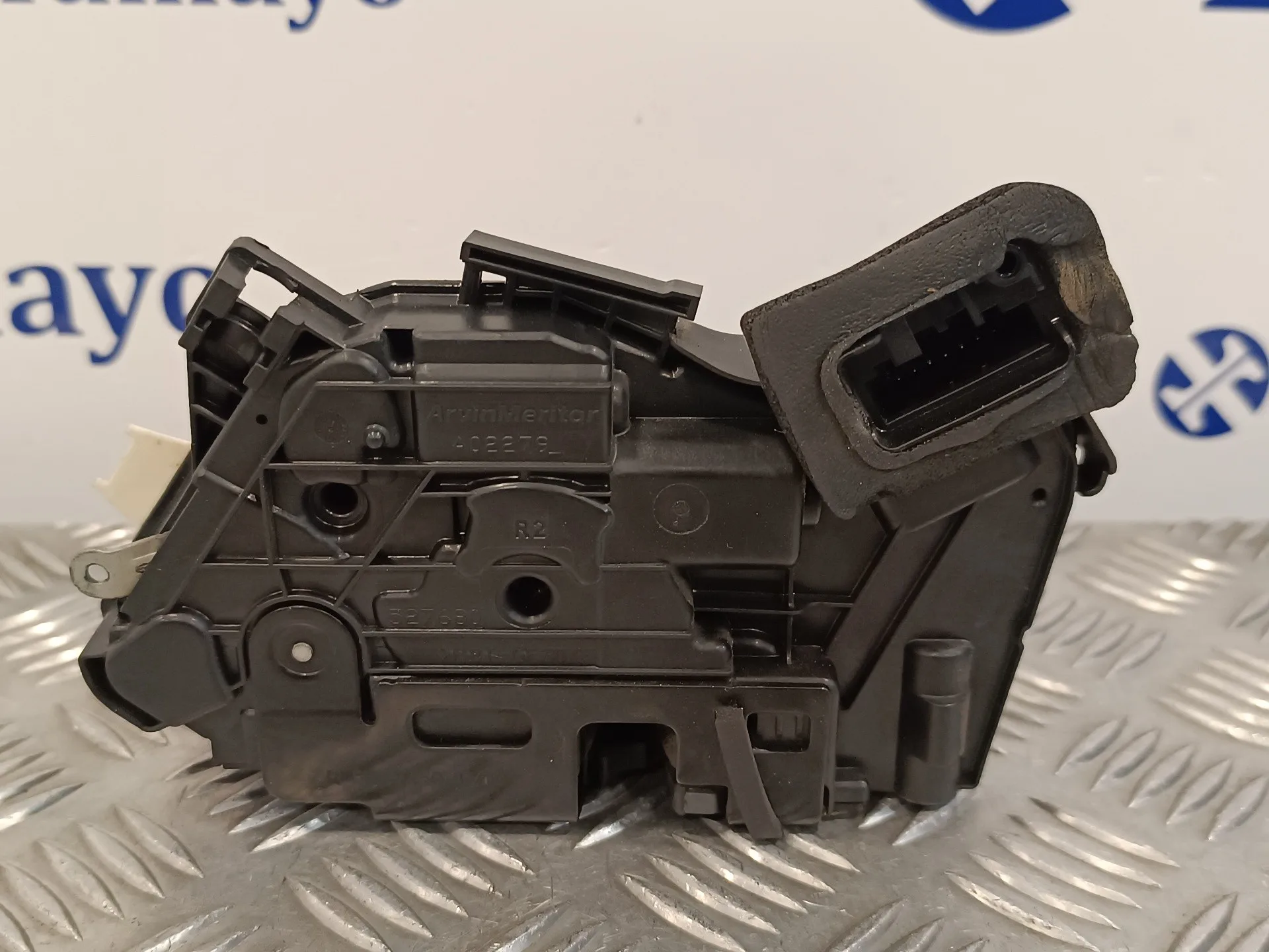 Cerradura Puerta Delantera Derecha para Volkswagen Polo (6R1)