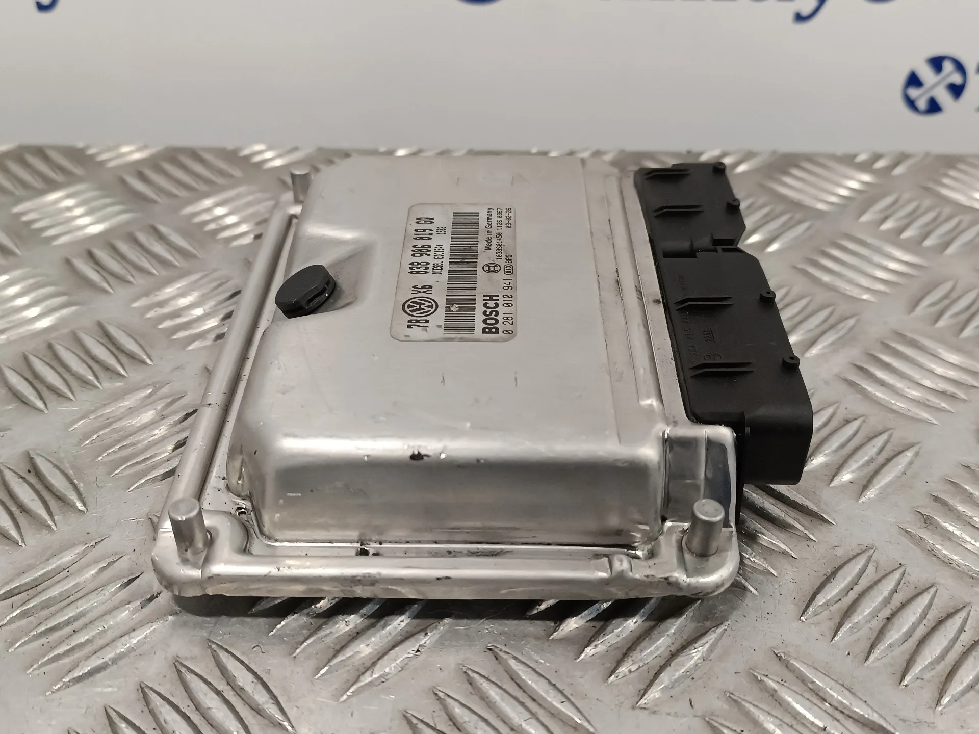 Centralita Motor Uce para Volkswagen Passat Variant (3B6)