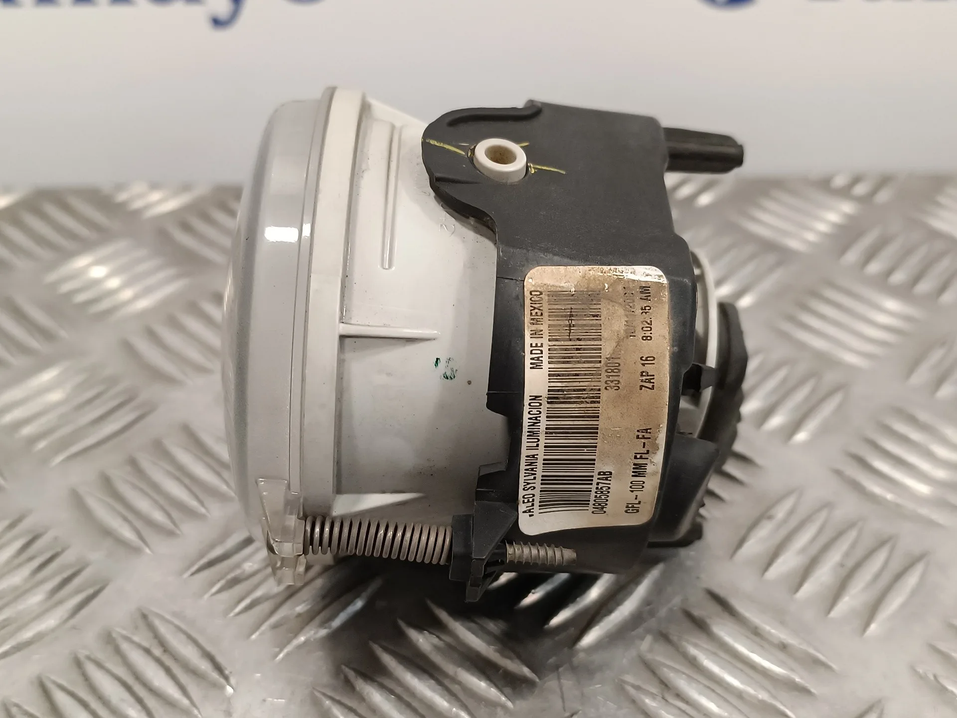 Faro Antiniebla Izquierdo para Jeep Patriot