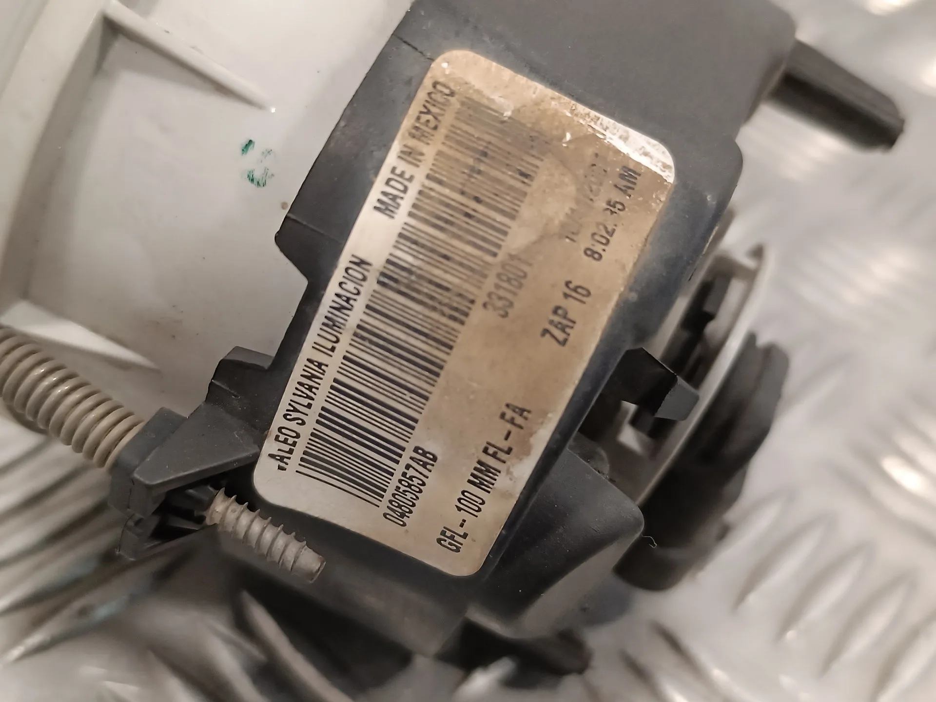 Faro Antiniebla Izquierdo para Jeep Patriot