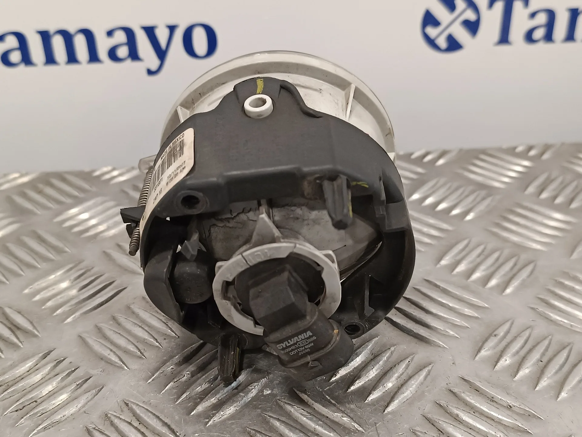 Faro Antiniebla Derecho para Jeep Patriot