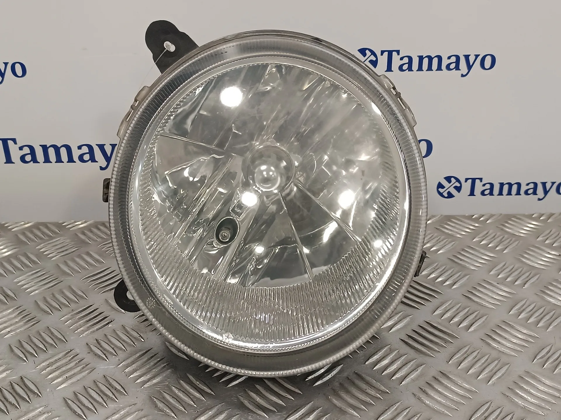 Faro Derecho para Jeep Patriot