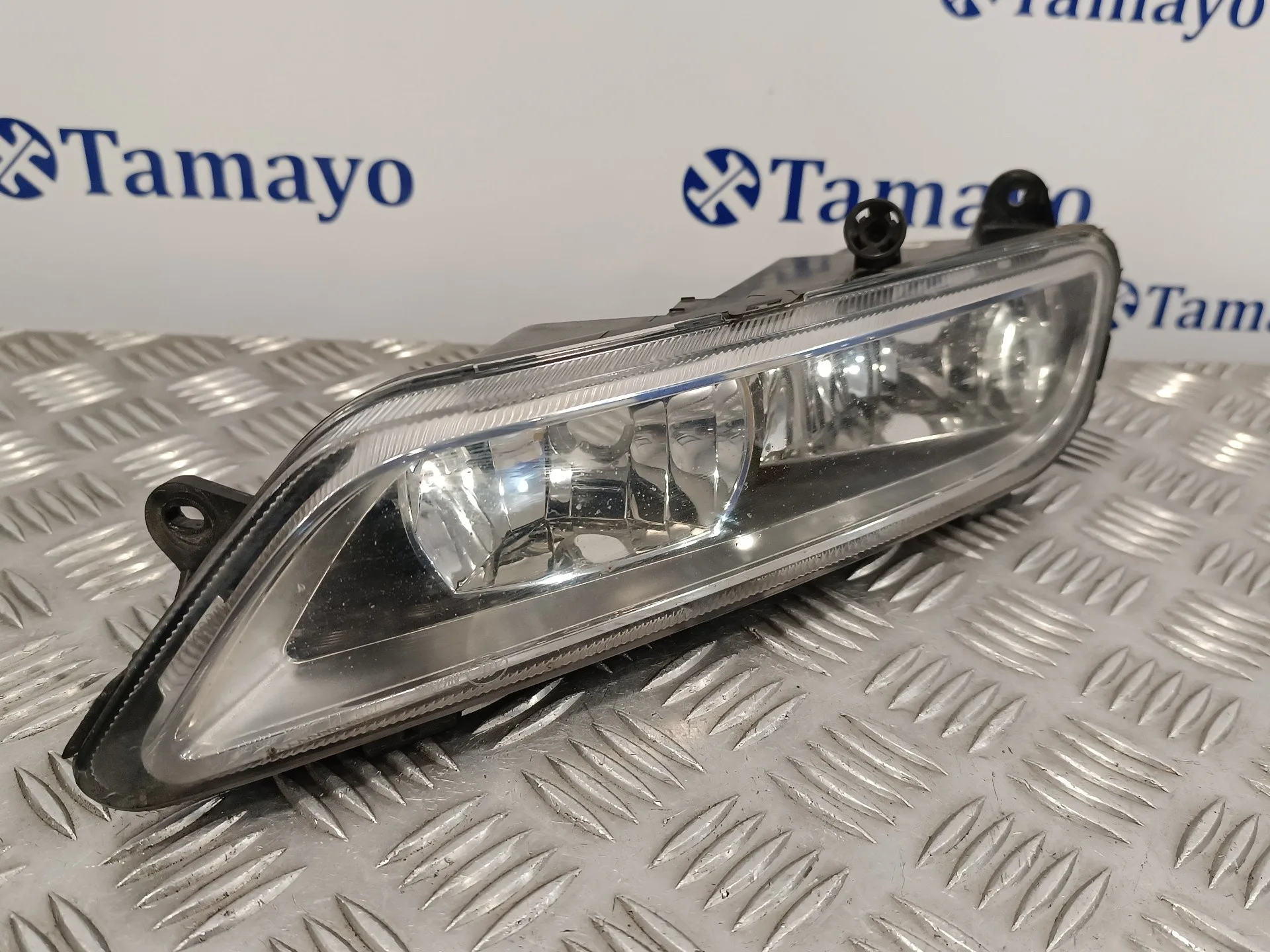 Faro Antiniebla Izquierdo para Volkswagen Passat Variant (365)