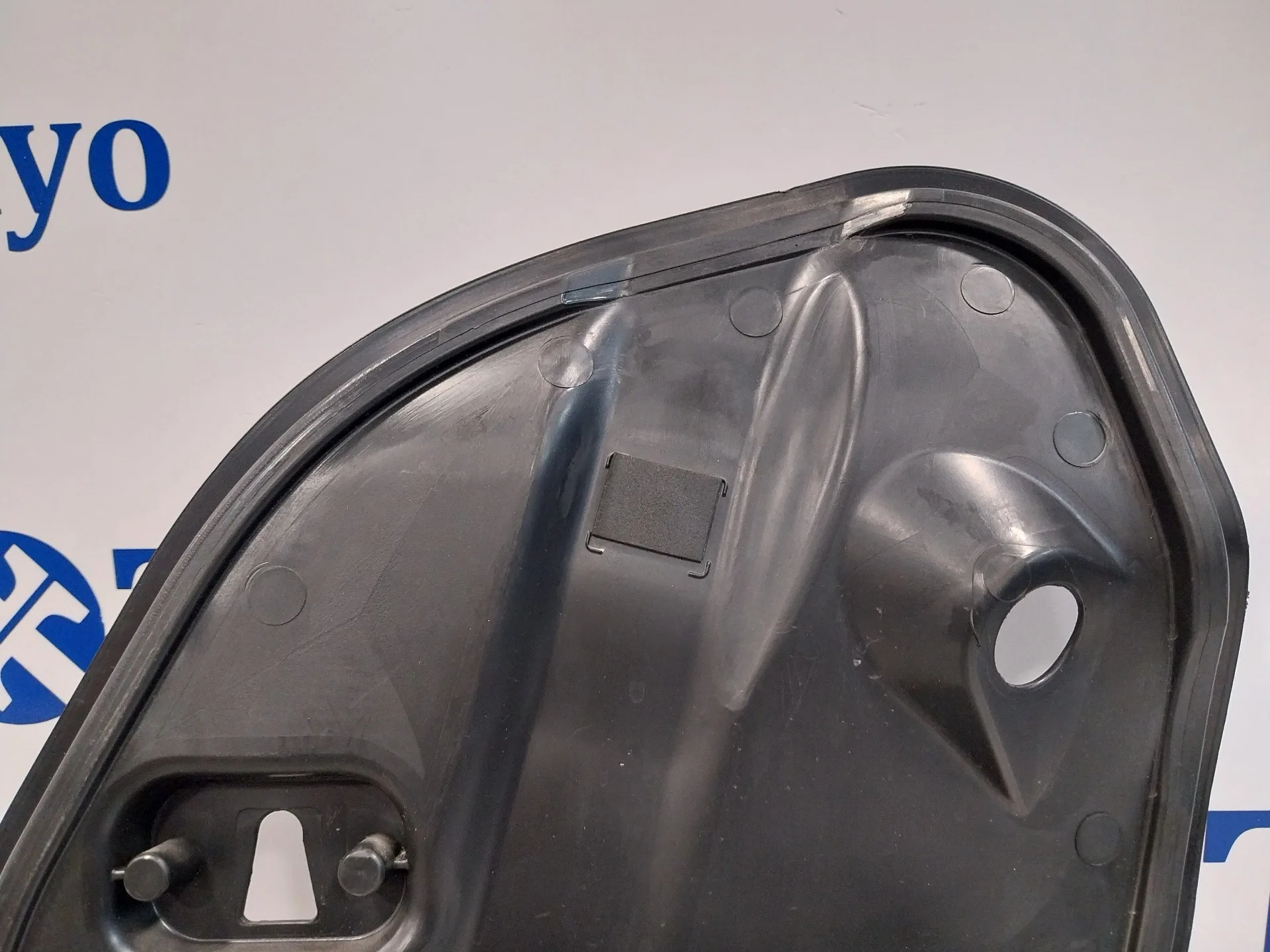 Moldura para Volkswagen Polo (6R1)