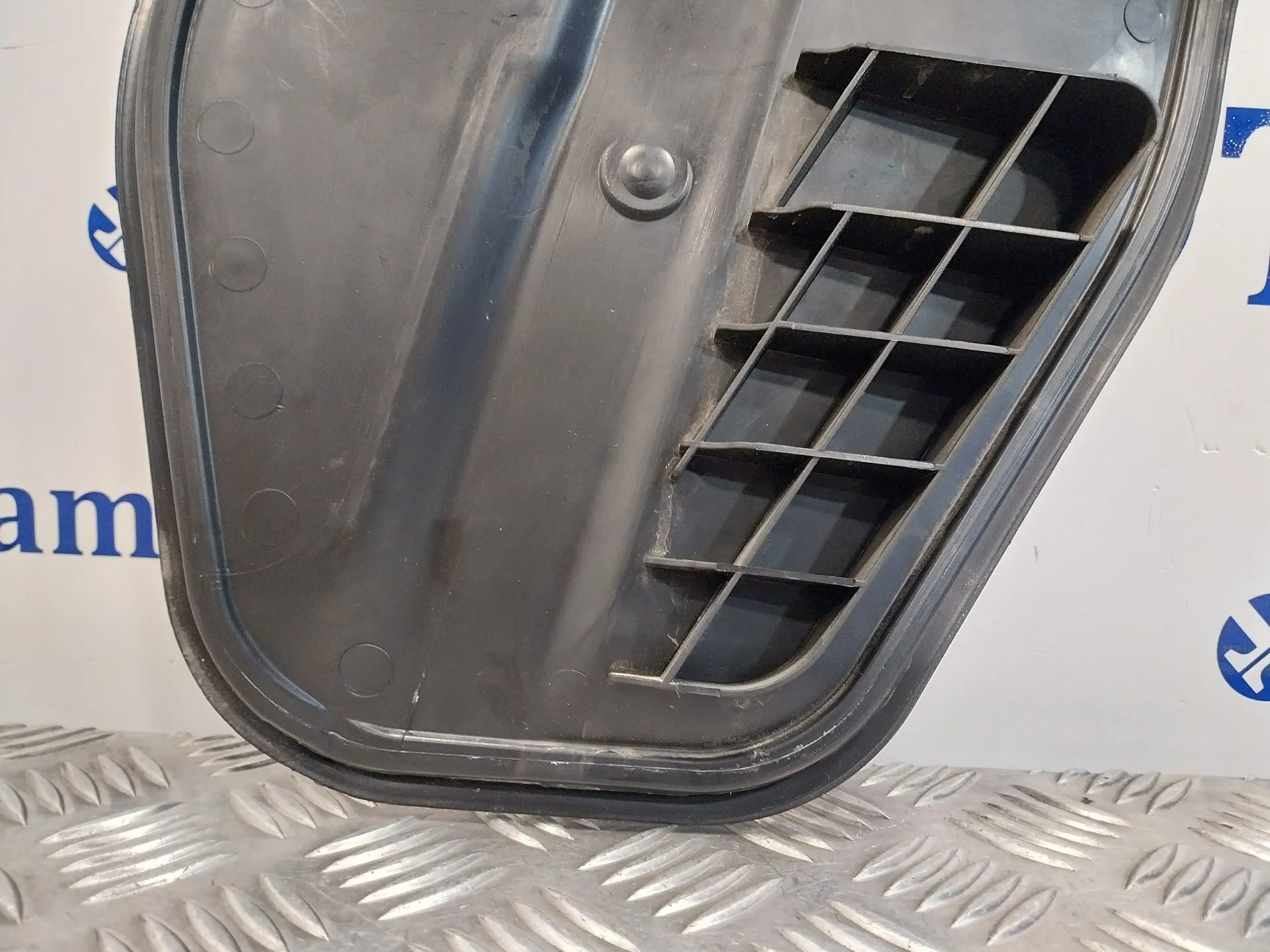 Moldura para Volkswagen Polo (6R1)